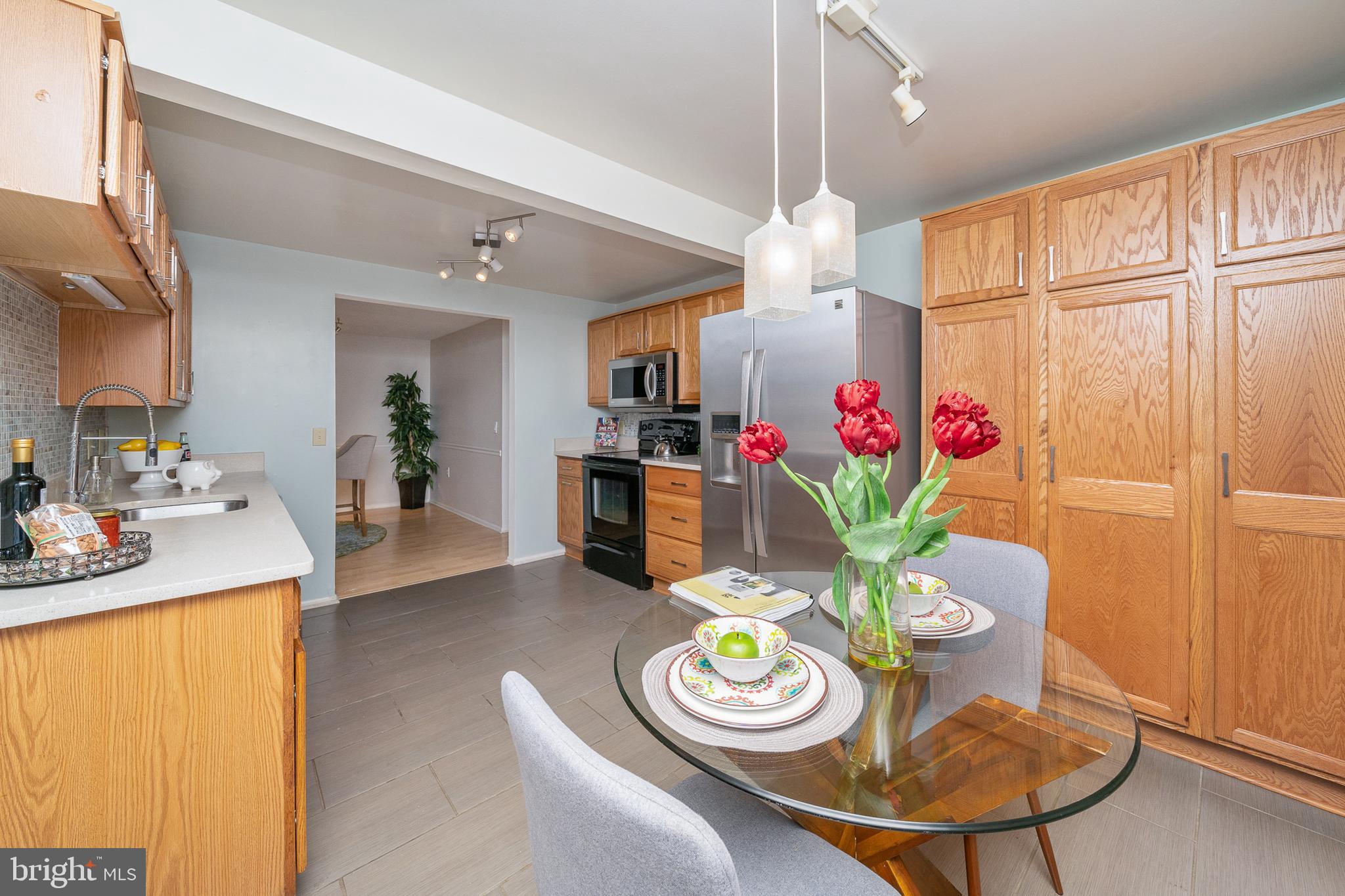 FARMINGDALE - Residential