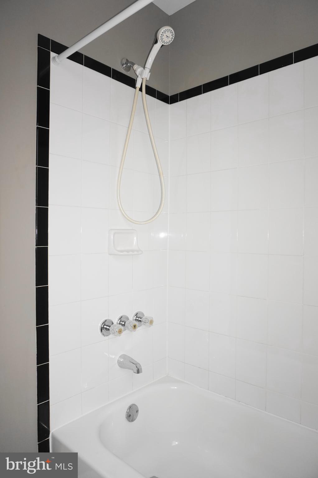 DUNDALK - Residential Lease