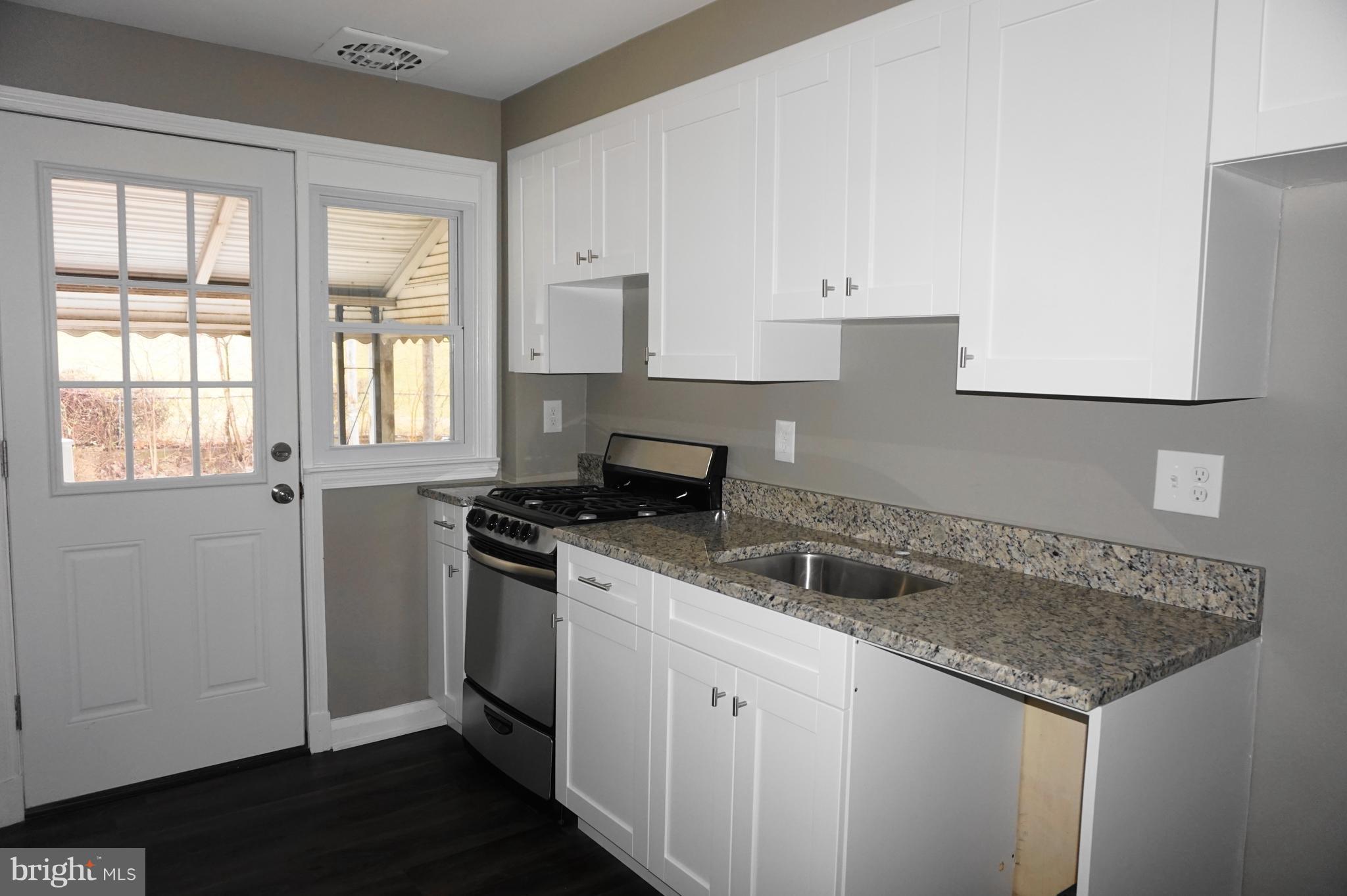 DUNDALK - Residential Lease