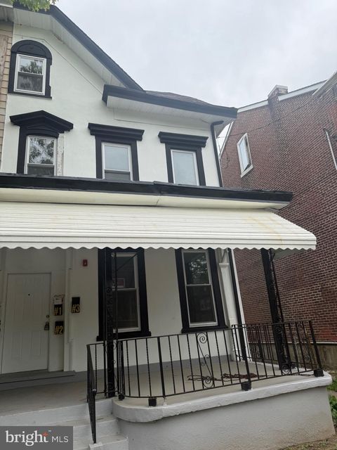 Townhouse For Rent - 307 Spring Street #1<br/> TRENTON, NJ 08618