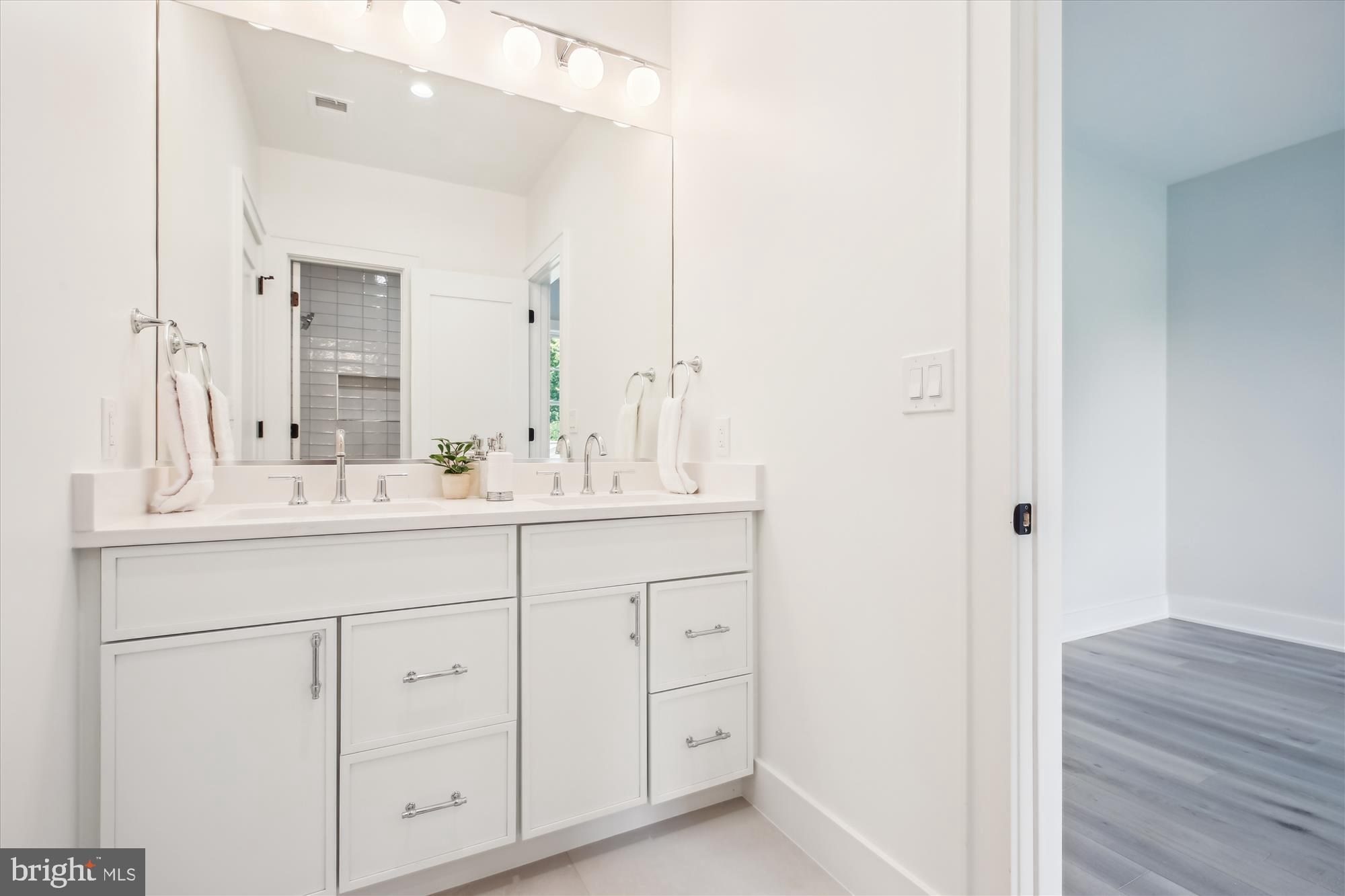 MARYMOUNT - Residential