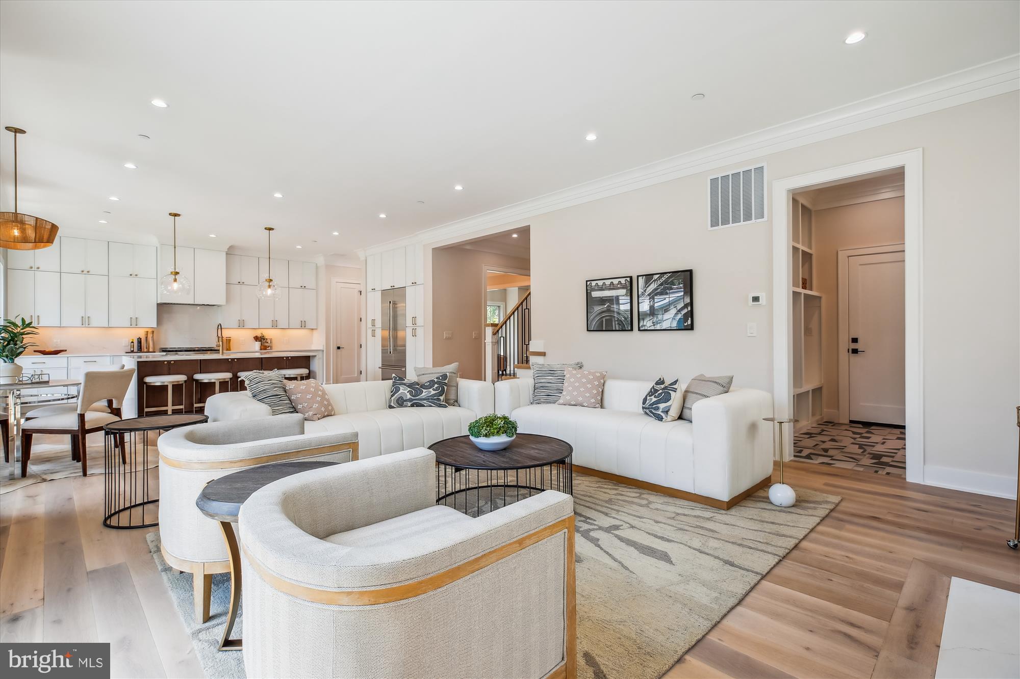 MARYMOUNT - Residential