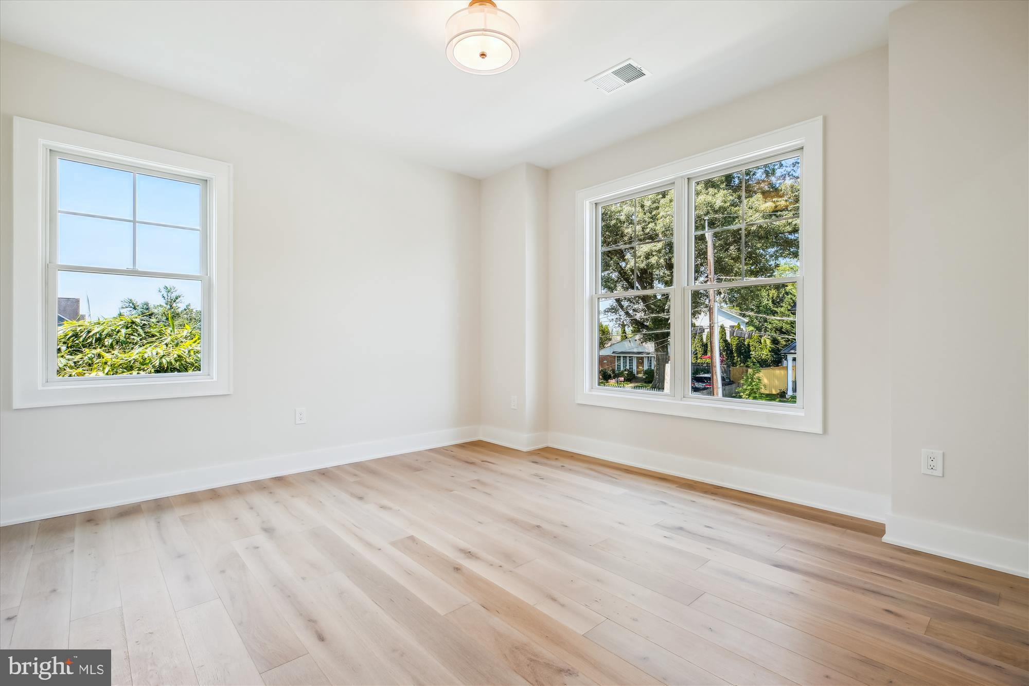 MARYMOUNT - Residential