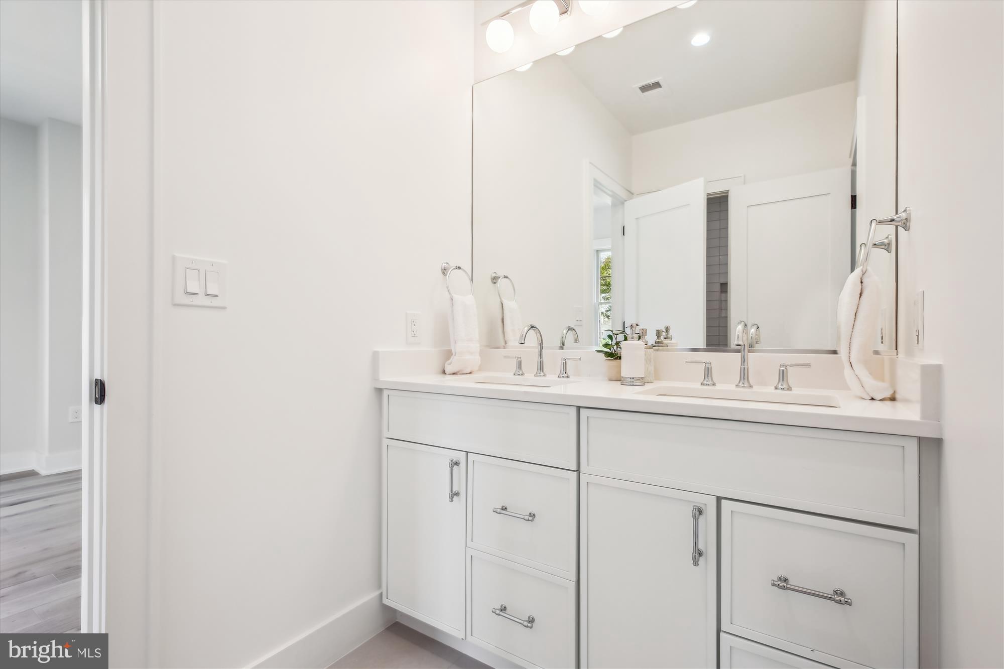 MARYMOUNT - Residential