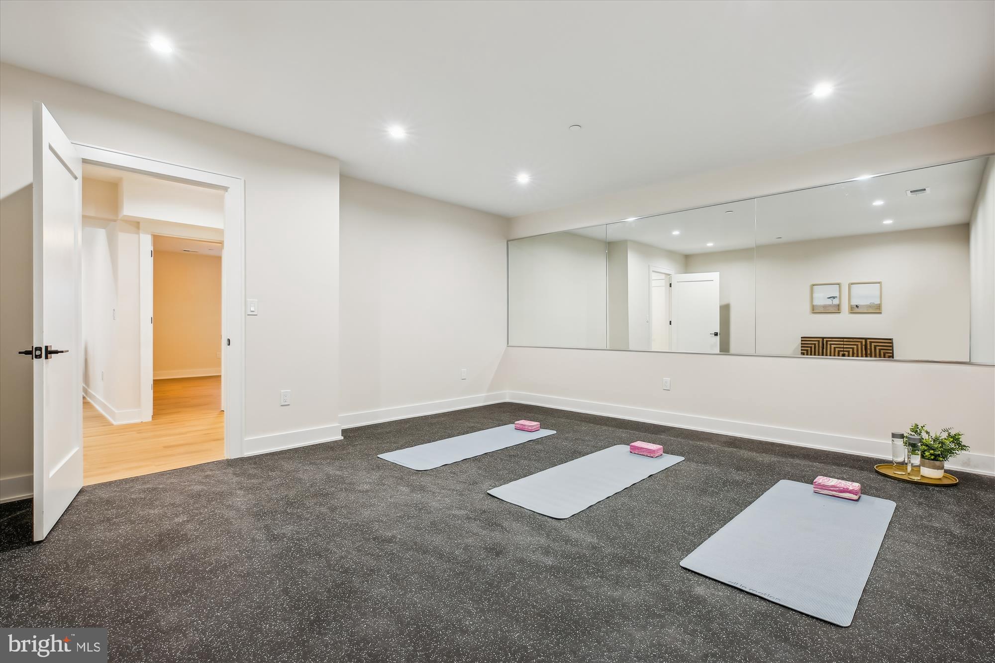 MARYMOUNT - Residential