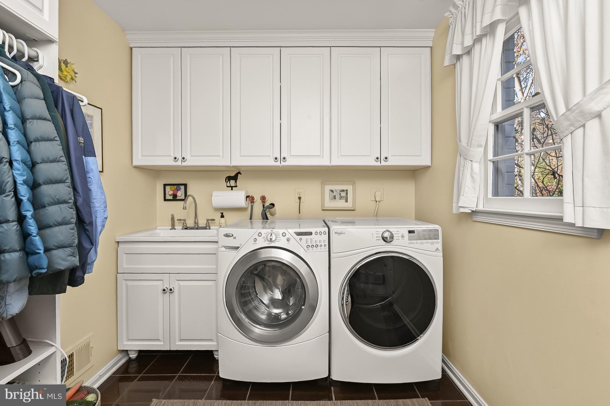 GLEN MILL VILLAGE - Residential