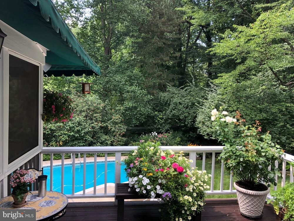 GLEN MILL VILLAGE - Residential