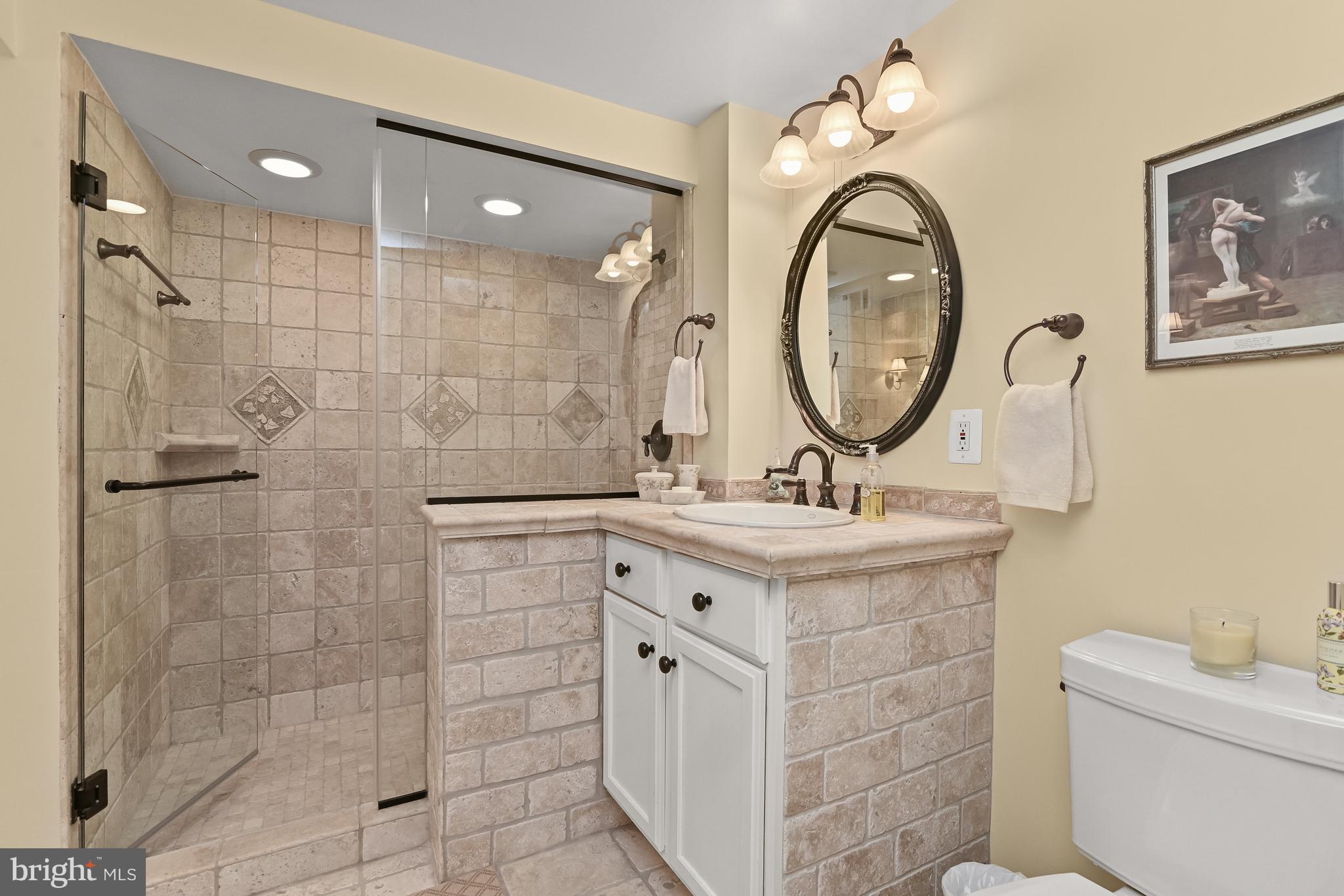 GLEN MILL VILLAGE - Residential