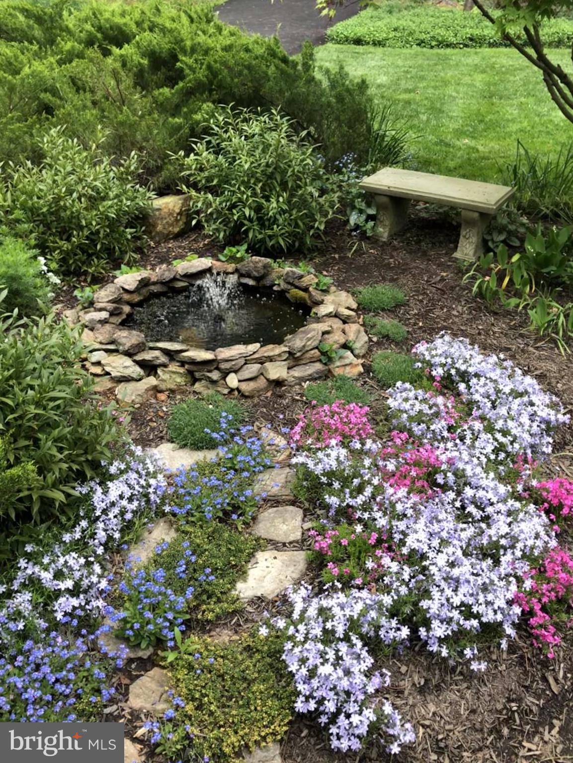 GLEN MILL VILLAGE - Residential