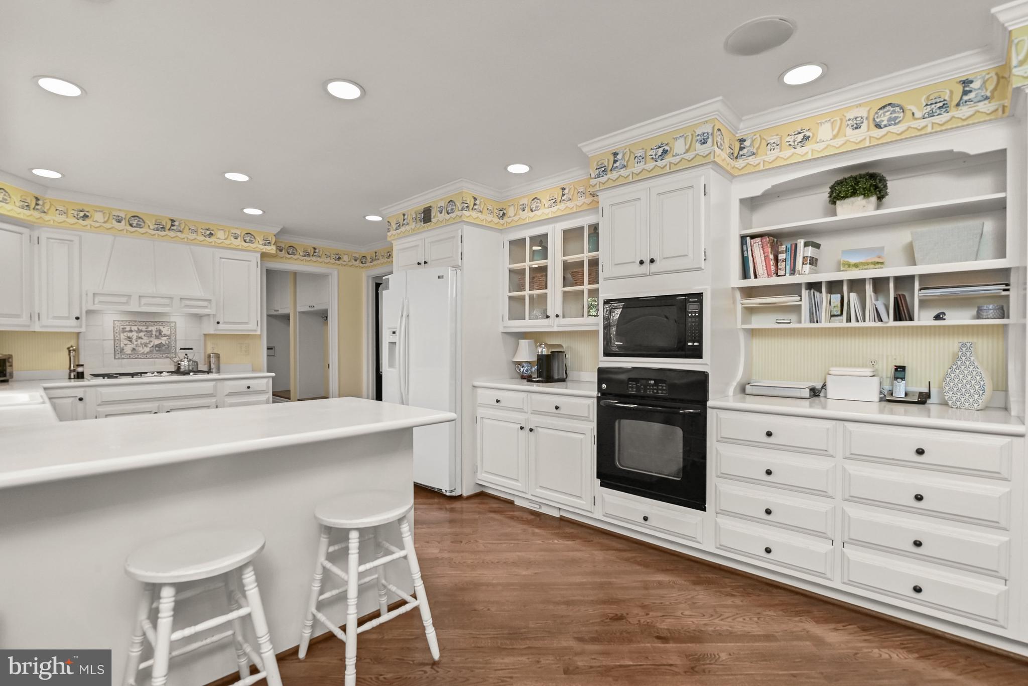 GLEN MILL VILLAGE - Residential