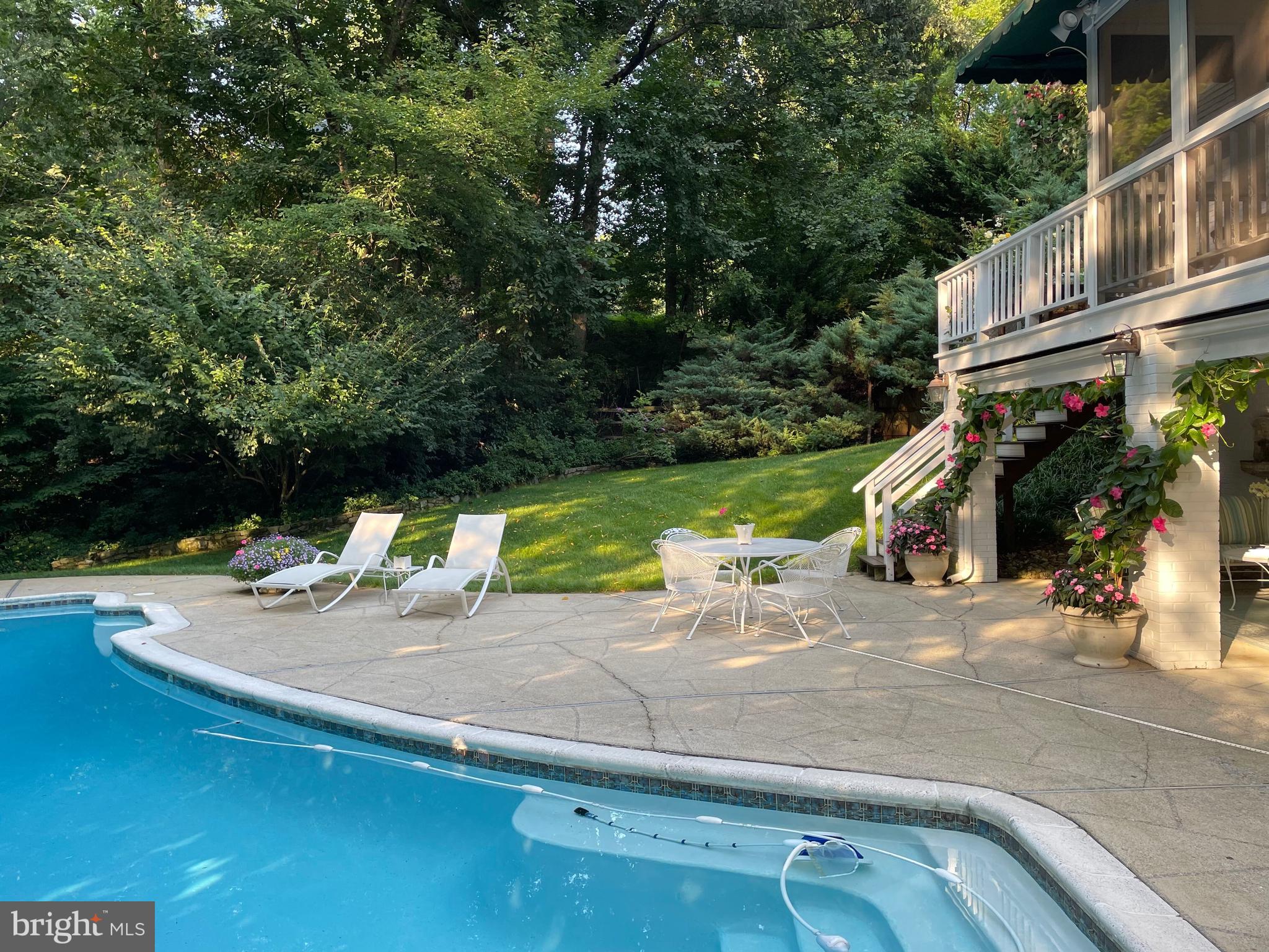 GLEN MILL VILLAGE - Residential