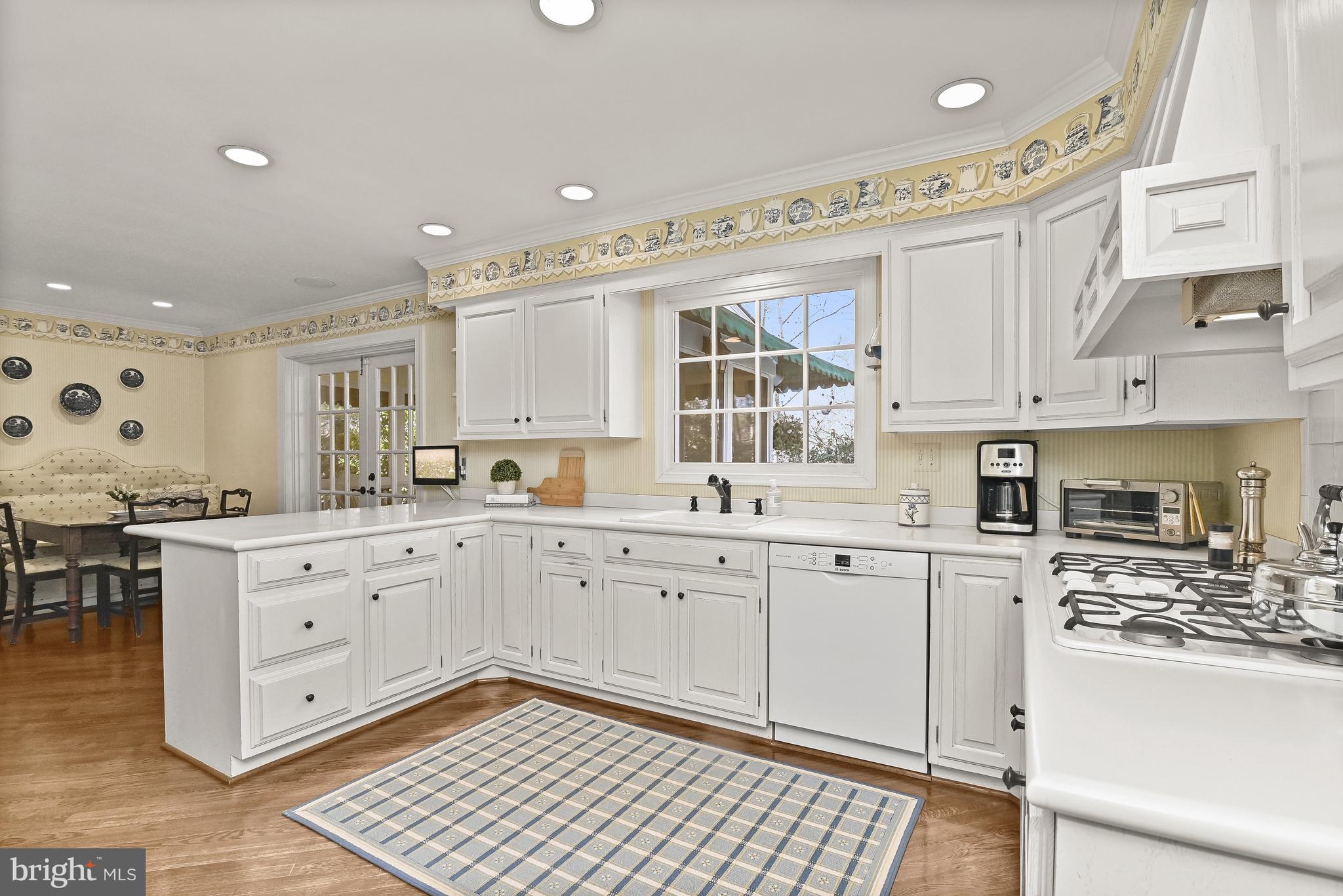 GLEN MILL VILLAGE - Residential