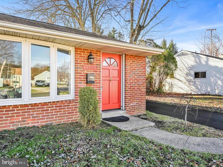 ROSLYN - Residential