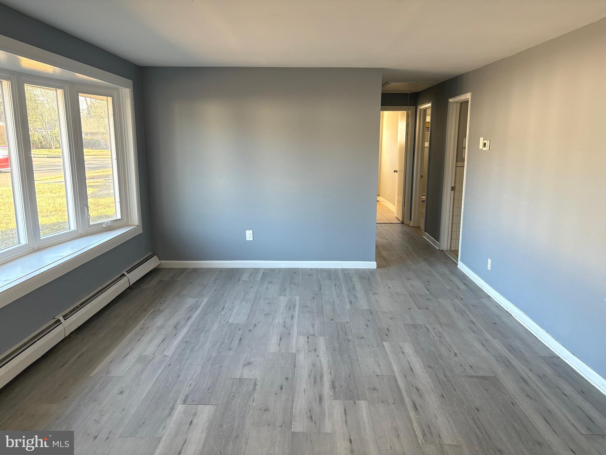 ROSLYN - Residential