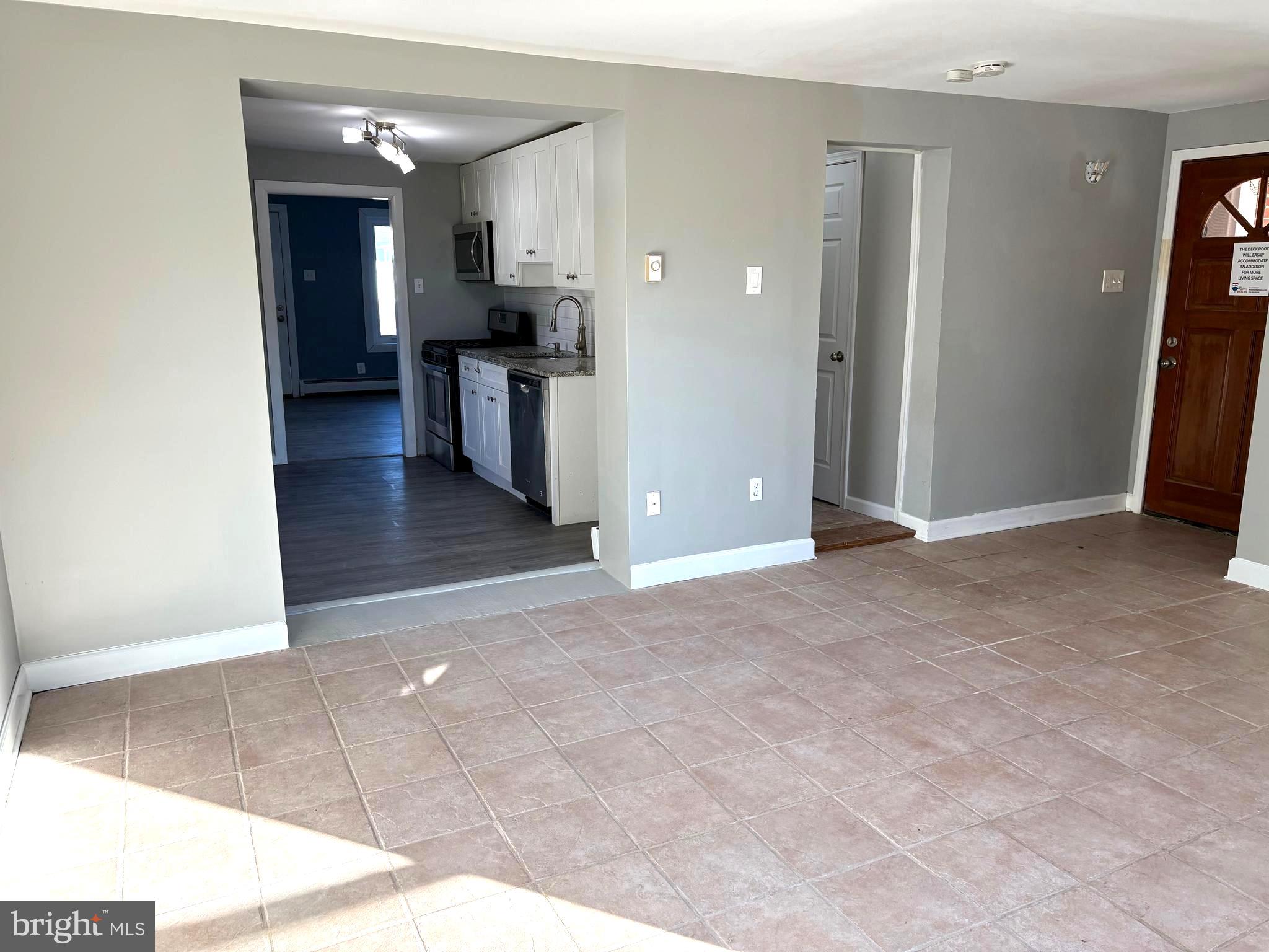 ROSLYN - Residential