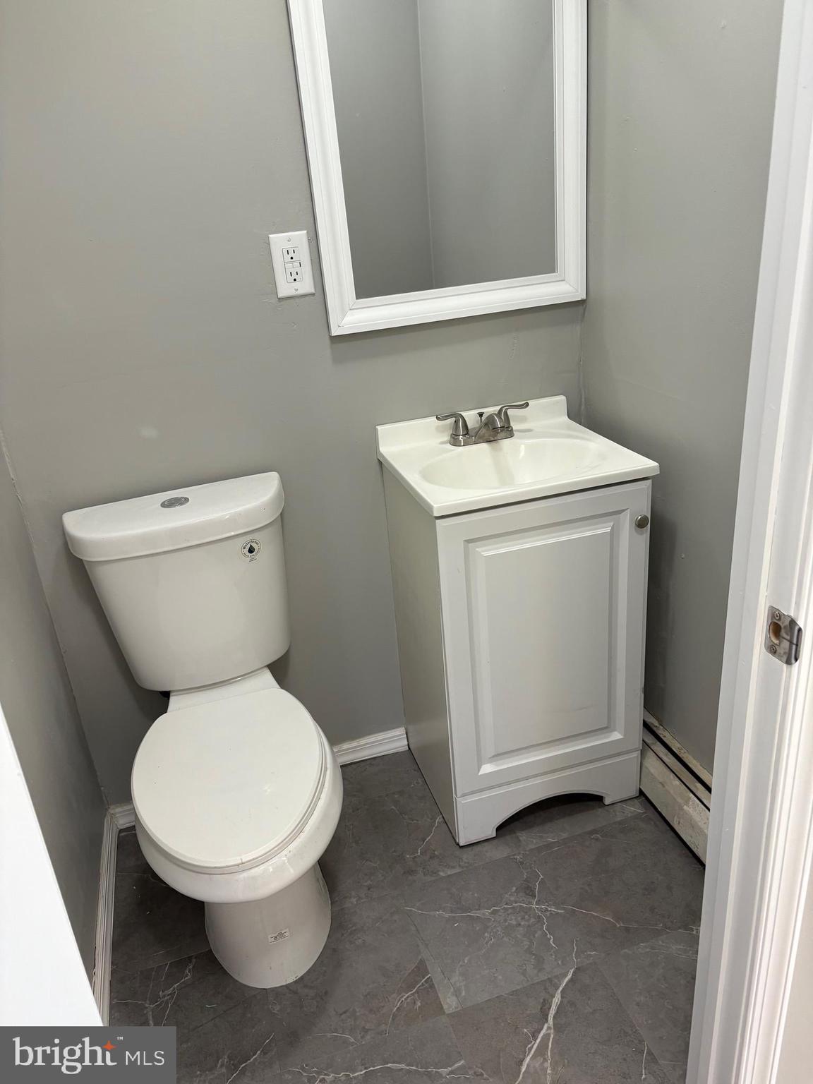 ROSLYN - Residential