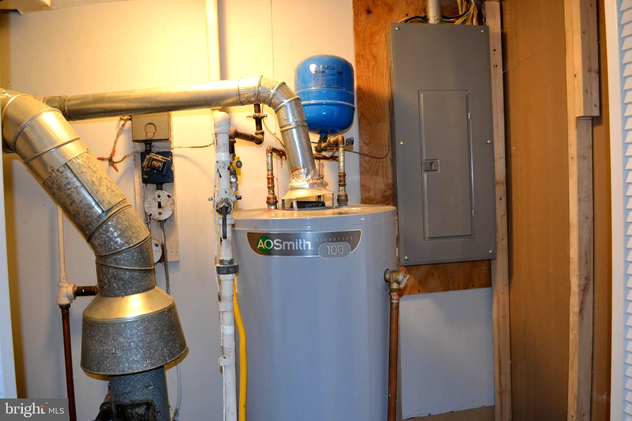 ROSLYN - Residential