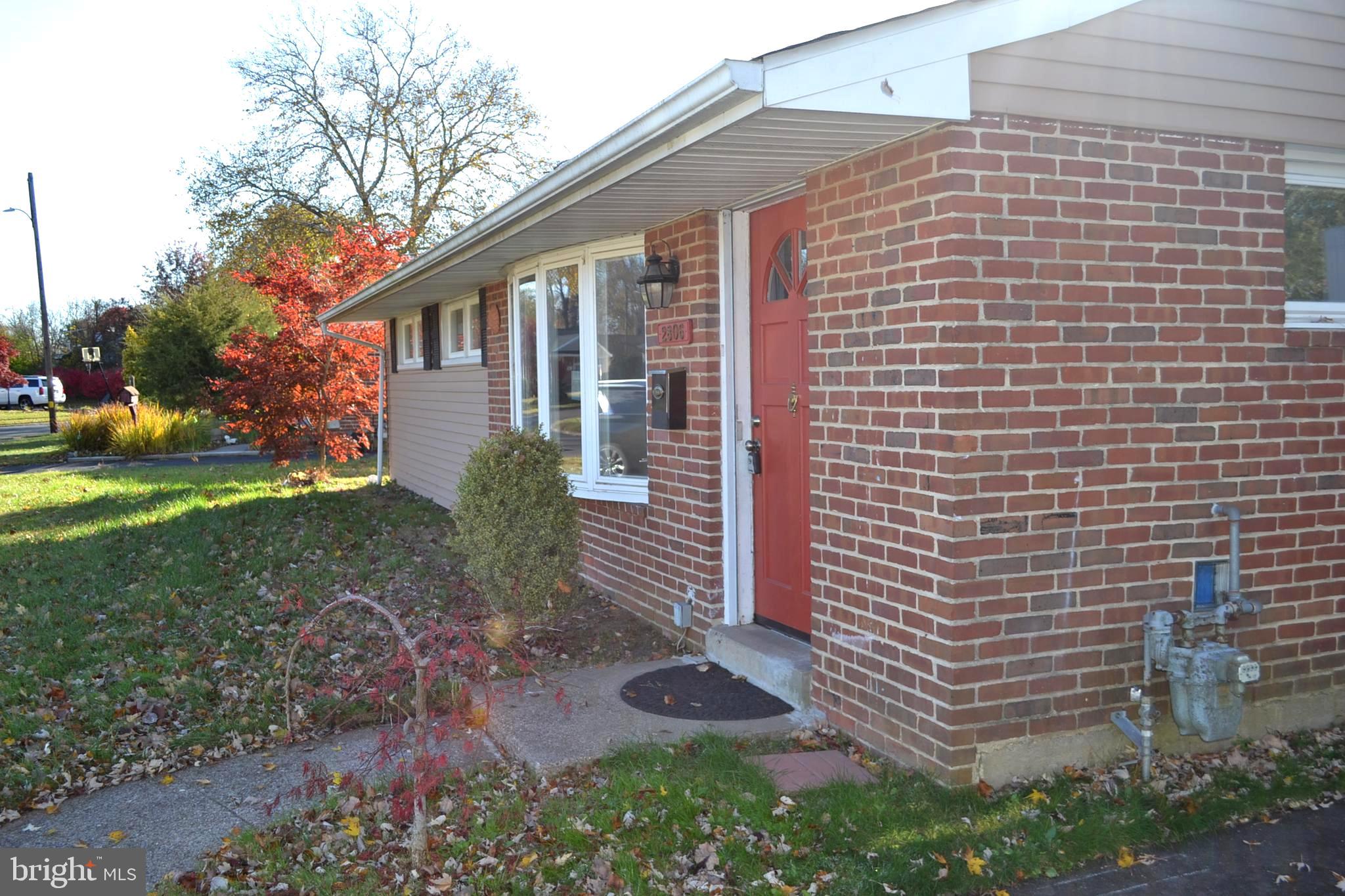 ROSLYN - Residential