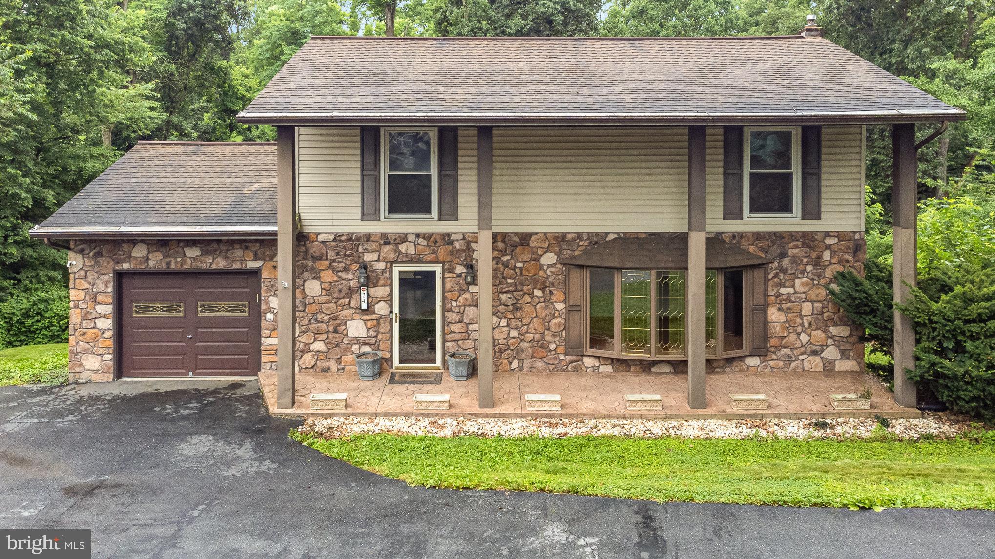 24 WAGNER CIRCLE