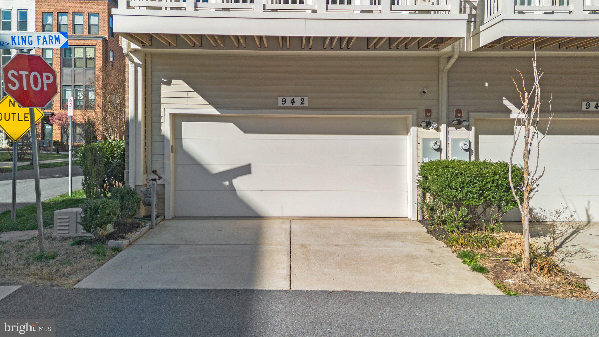 KING FARM IRVINGTON - Residential