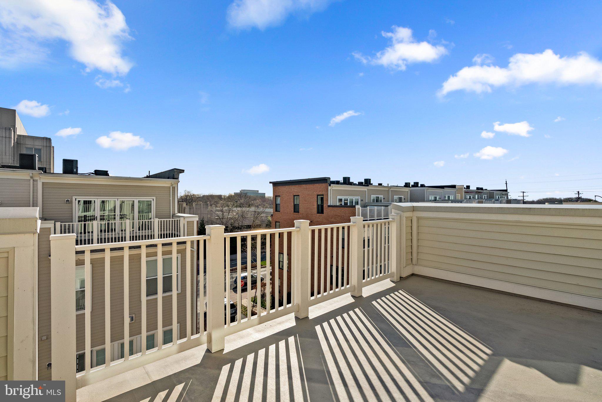 KING FARM IRVINGTON - Residential