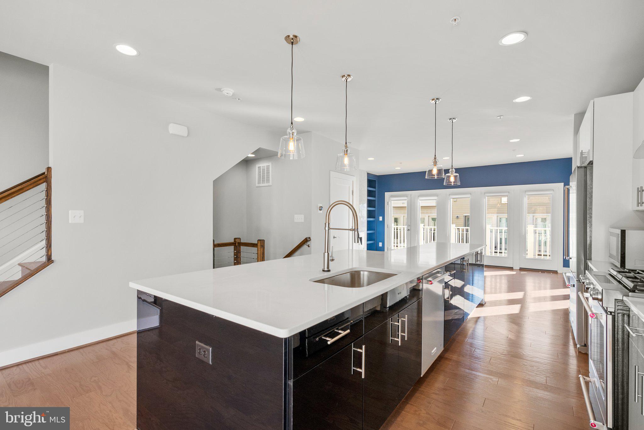 KING FARM IRVINGTON - Residential