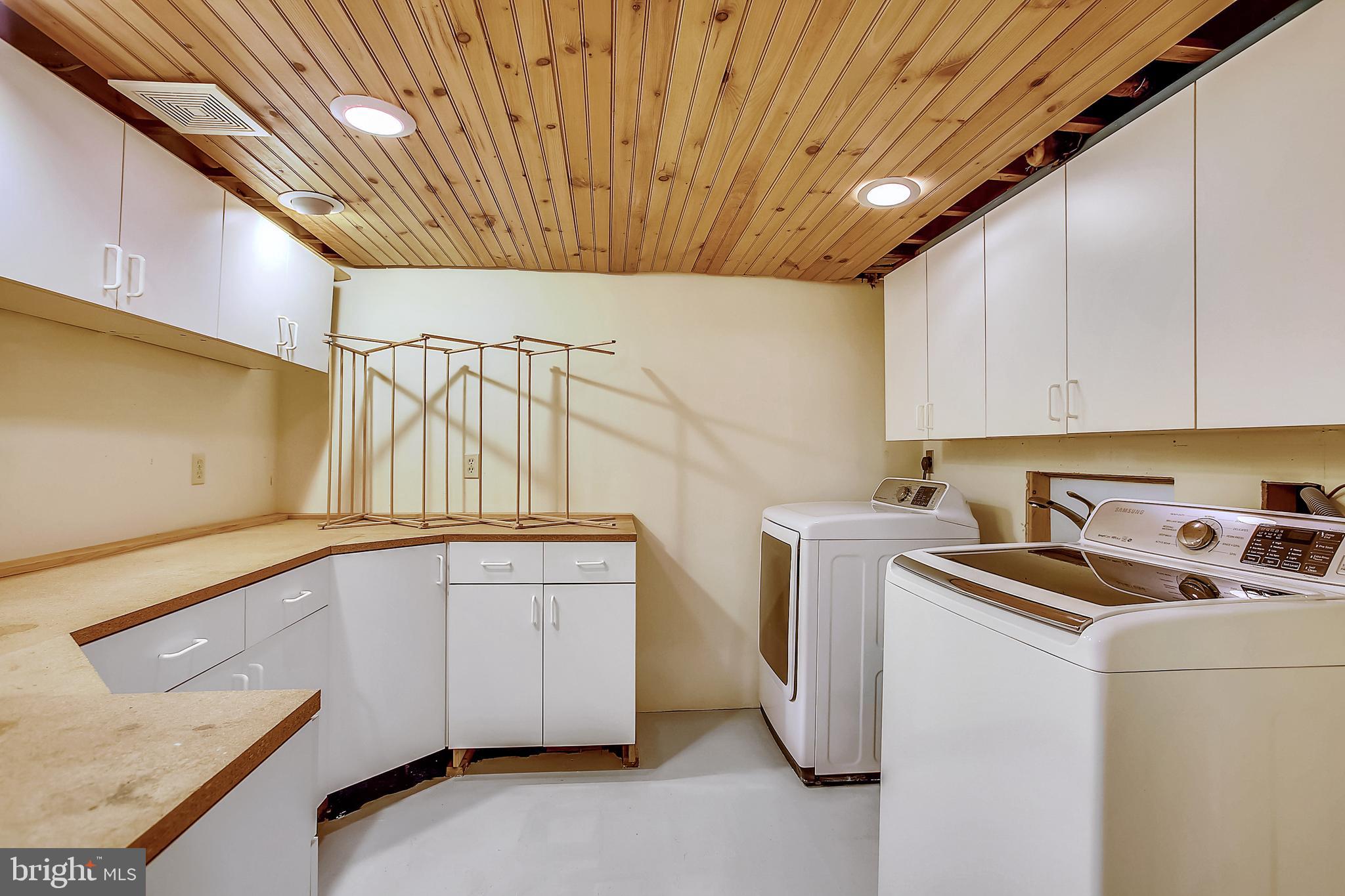 FAIRMONT ESTATES - Residential