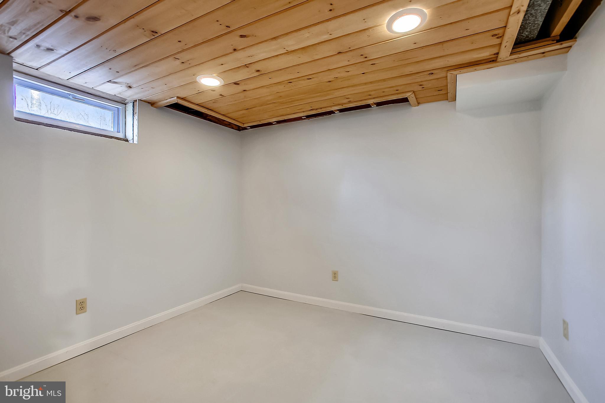 FAIRMONT ESTATES - Residential