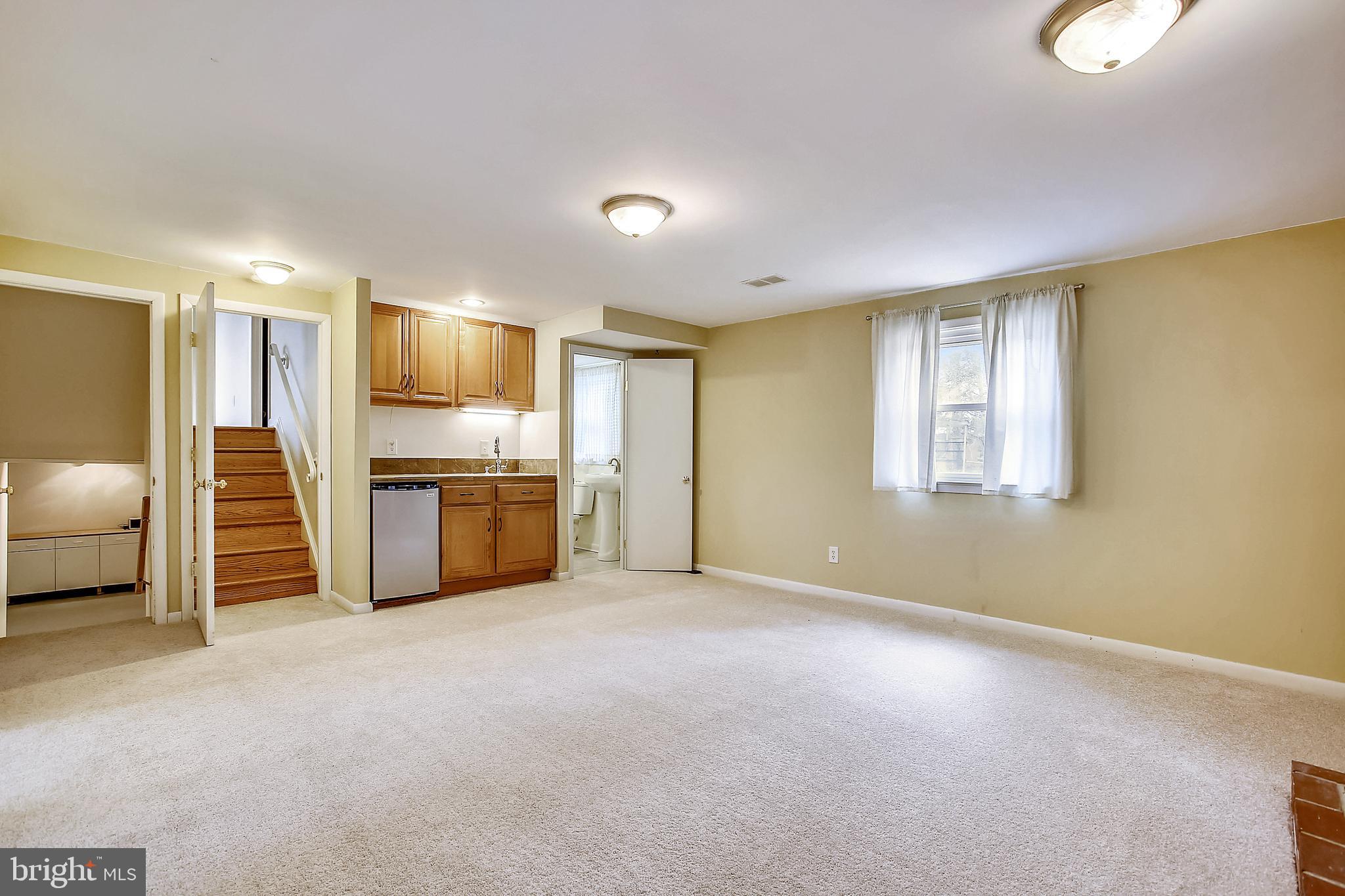 FAIRMONT ESTATES - Residential