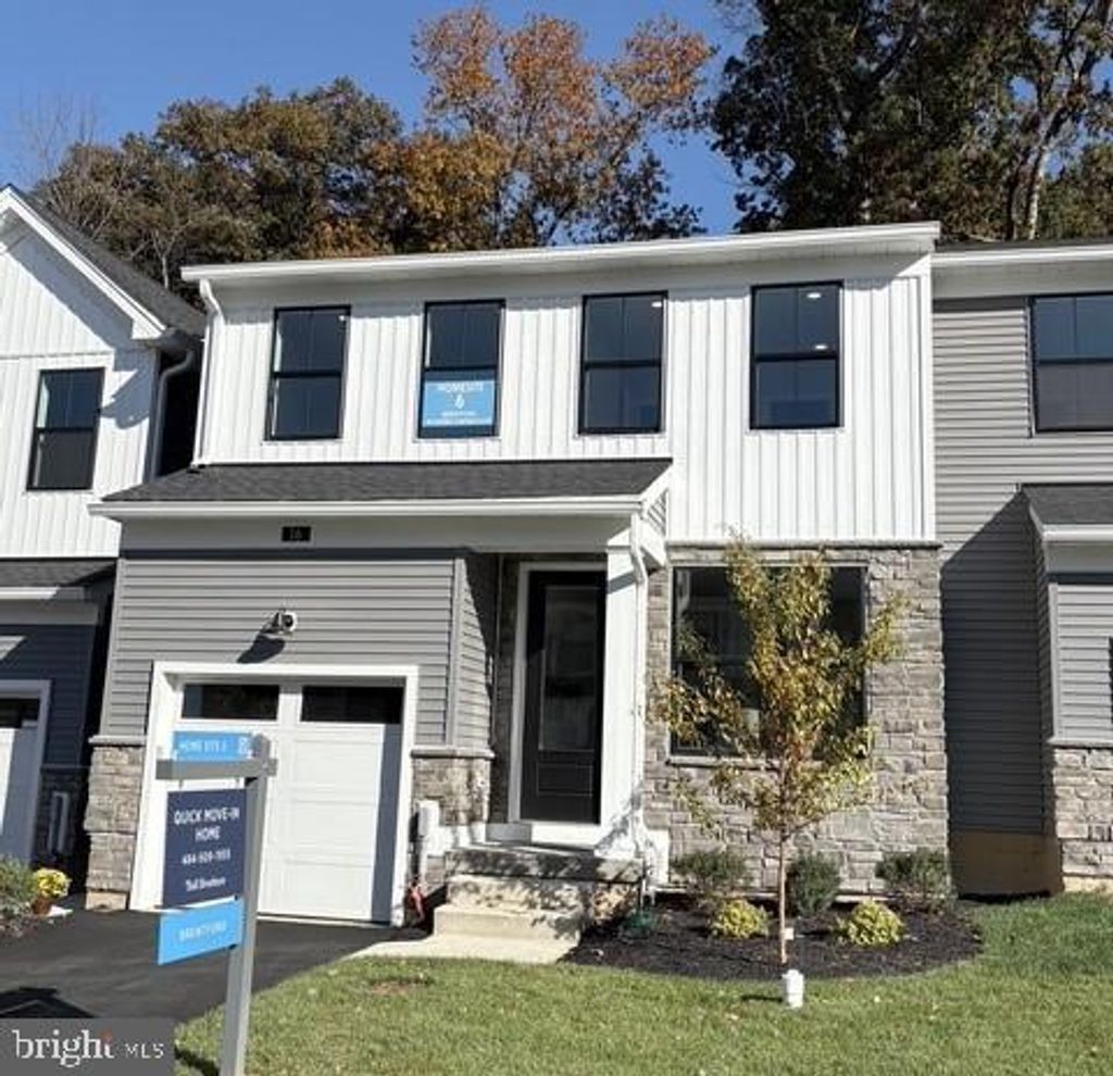 Photo of 36 Grayson Lane, DOWNINGTOWN, PA 19335 (MLS # PACT2114770)