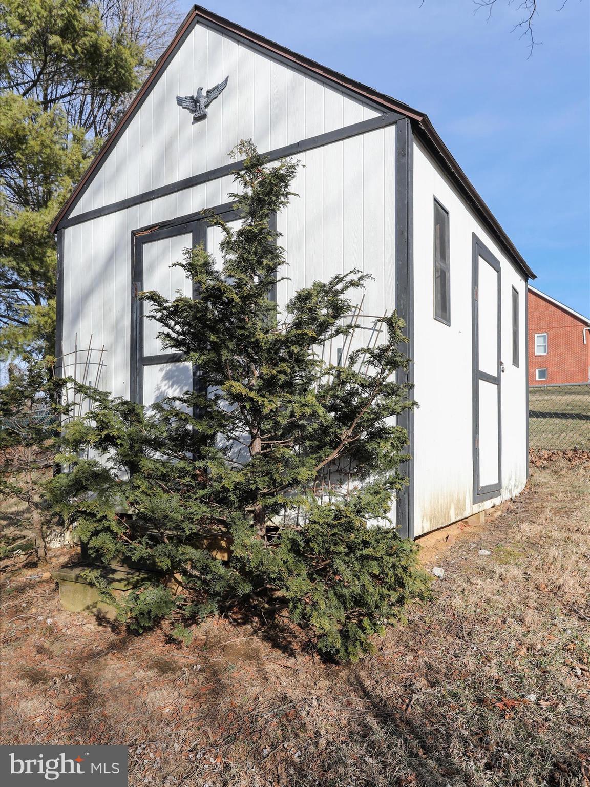 BRUNSWICK - Residential