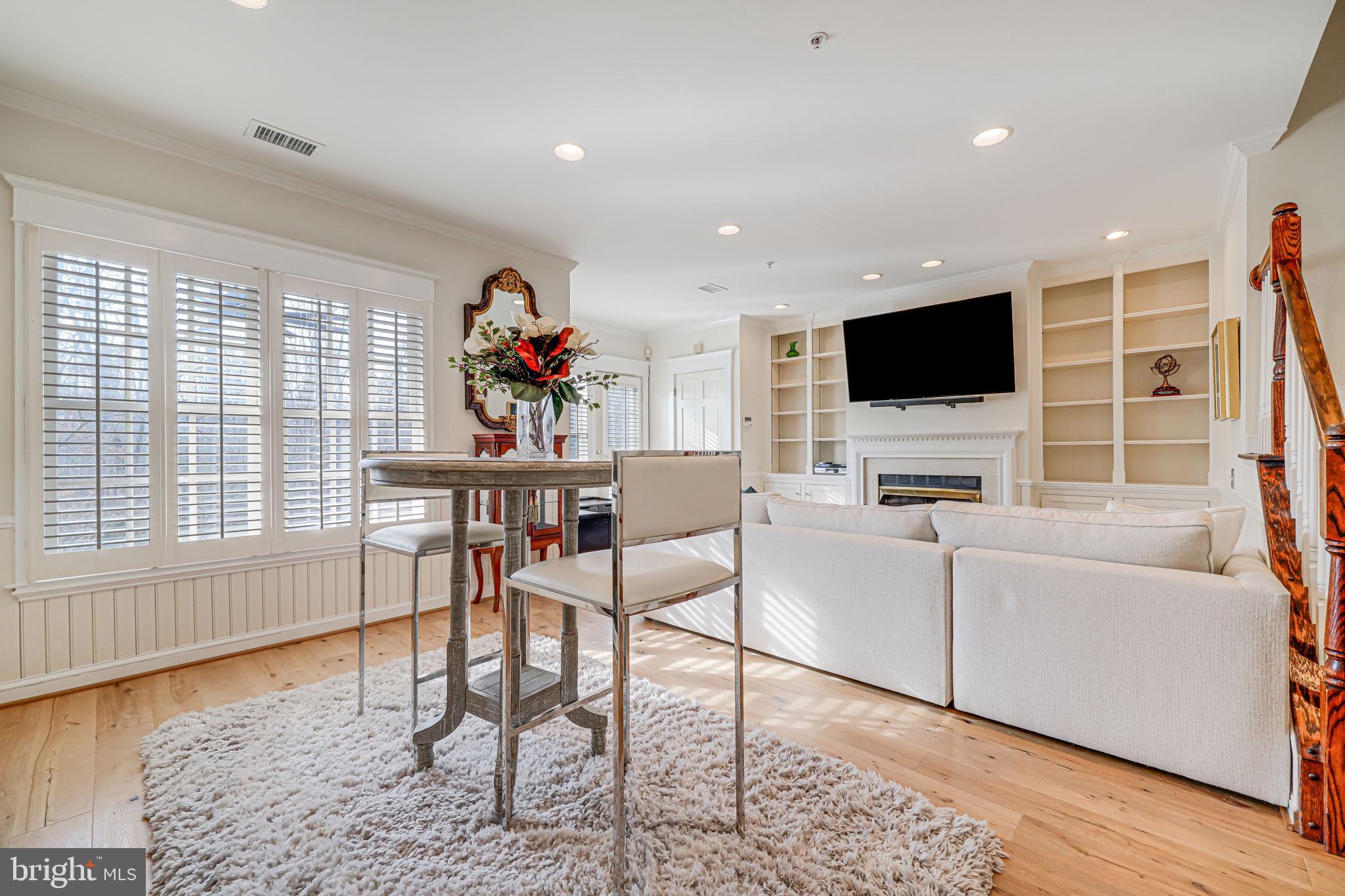 FORDS LANDING - Residential