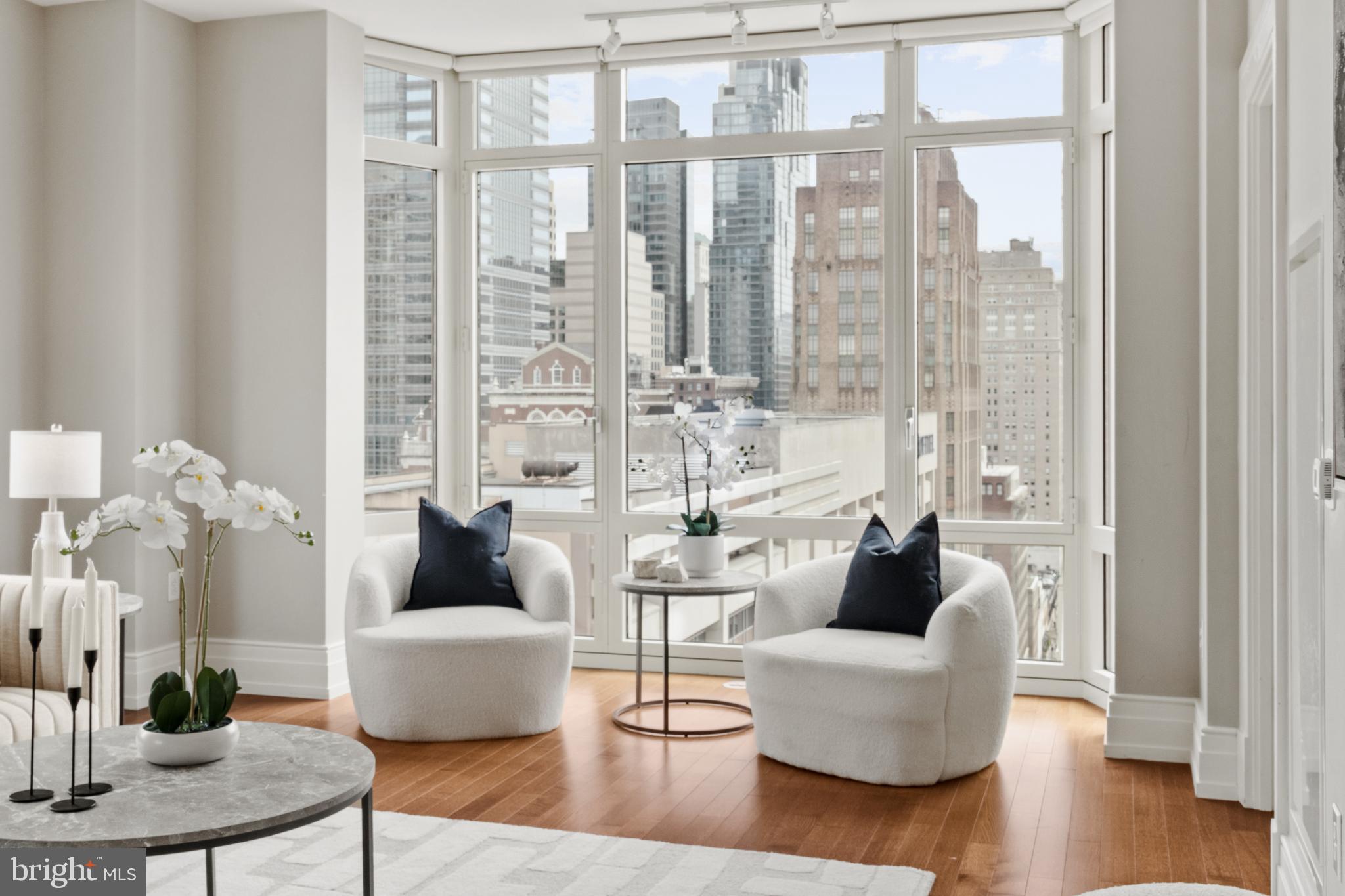 RITTENHOUSE SQUARE - Residential