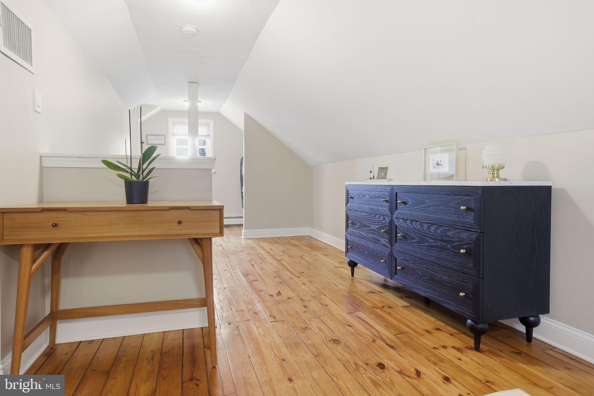 MAPLEWOOD - Residential