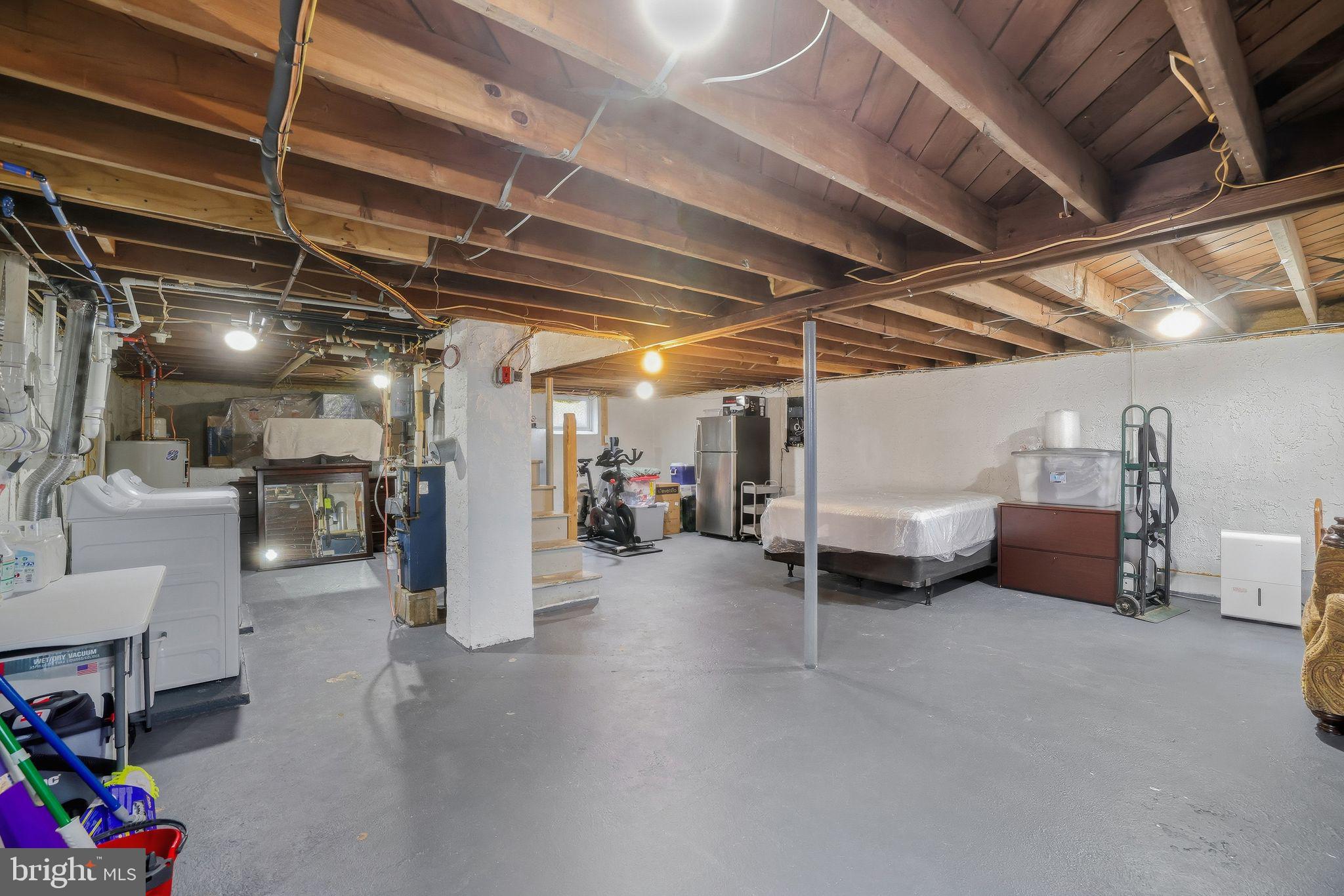 MAPLEWOOD - Residential