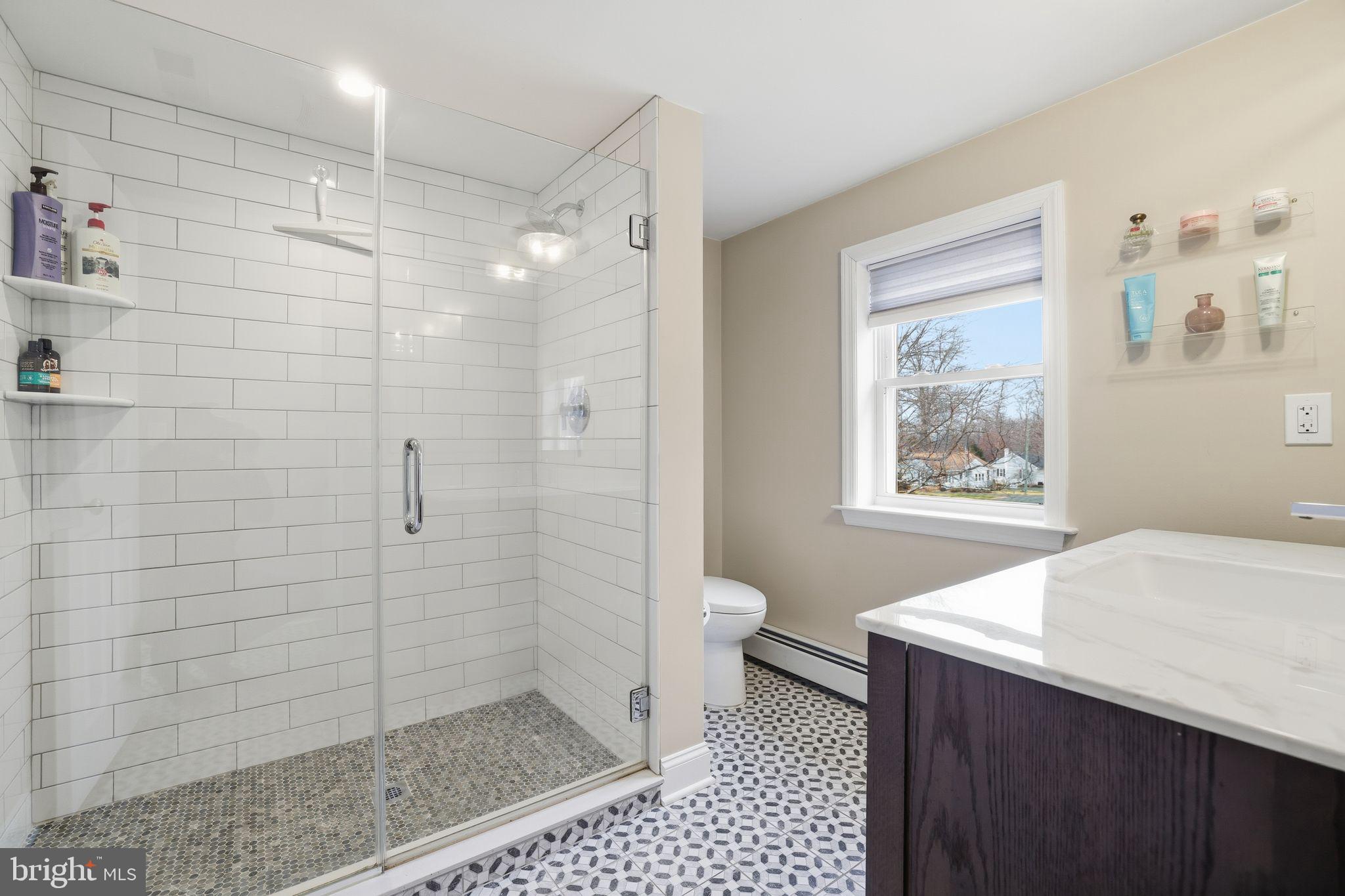 MAPLEWOOD - Residential