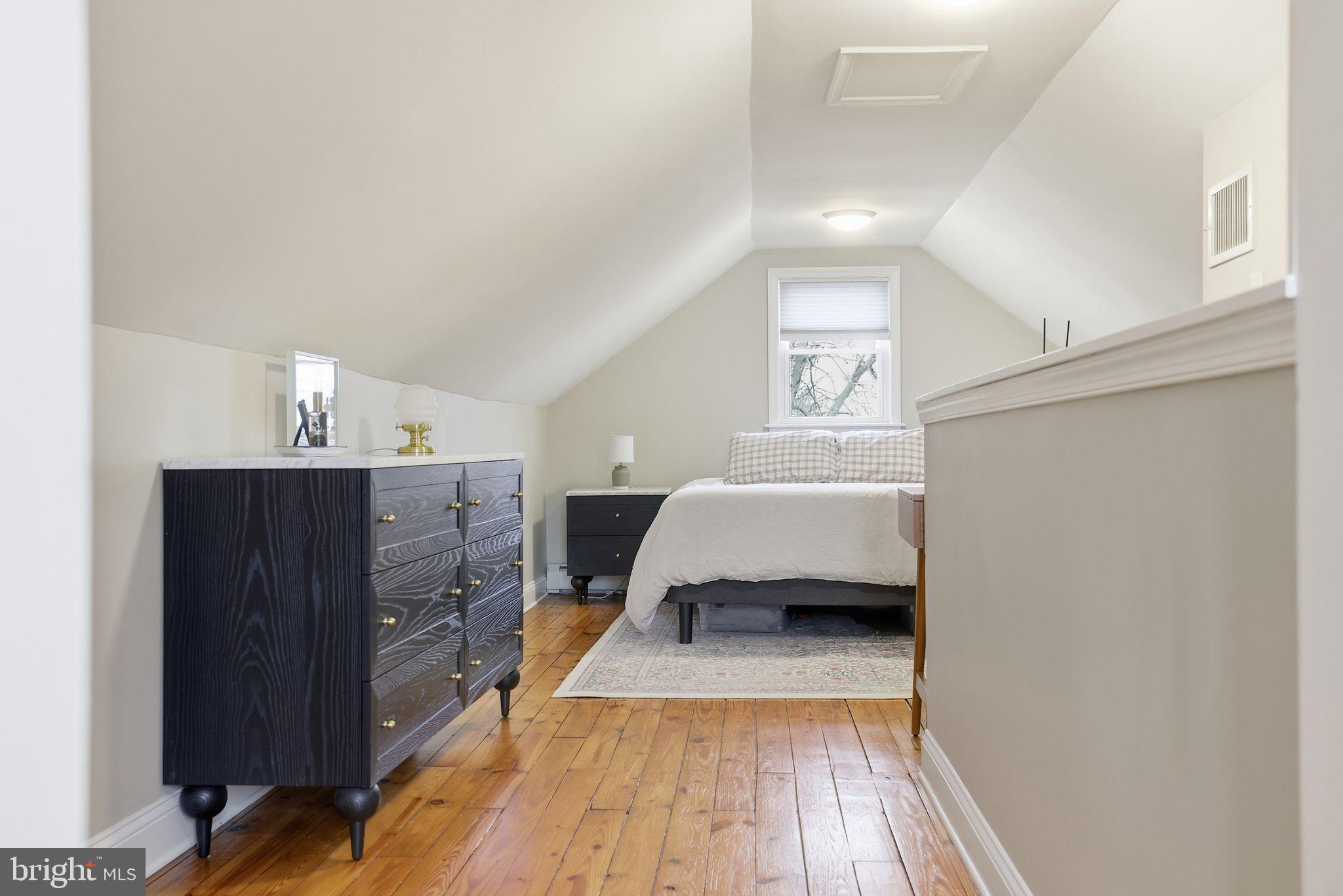 MAPLEWOOD - Residential