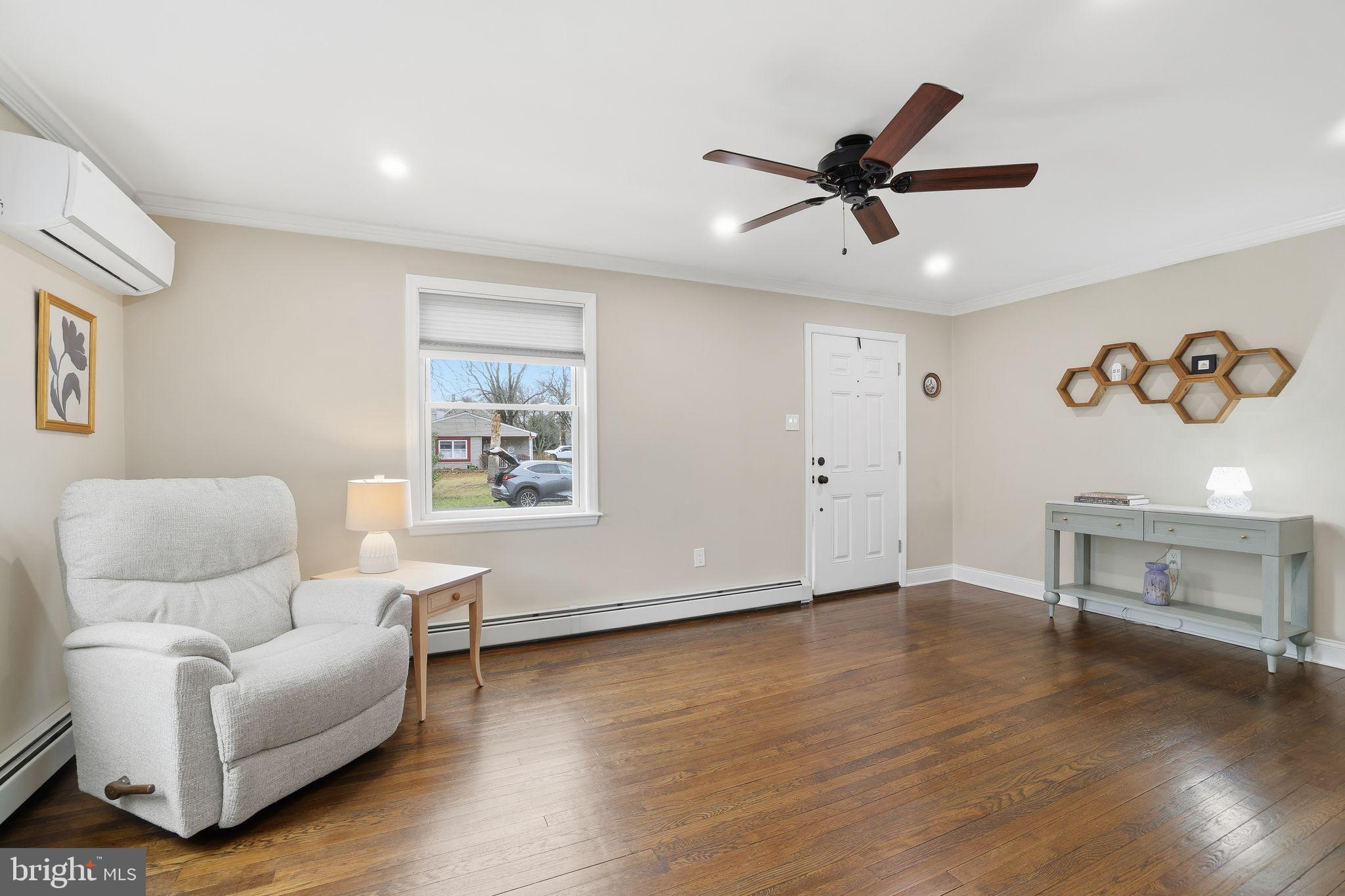 MAPLEWOOD - Residential