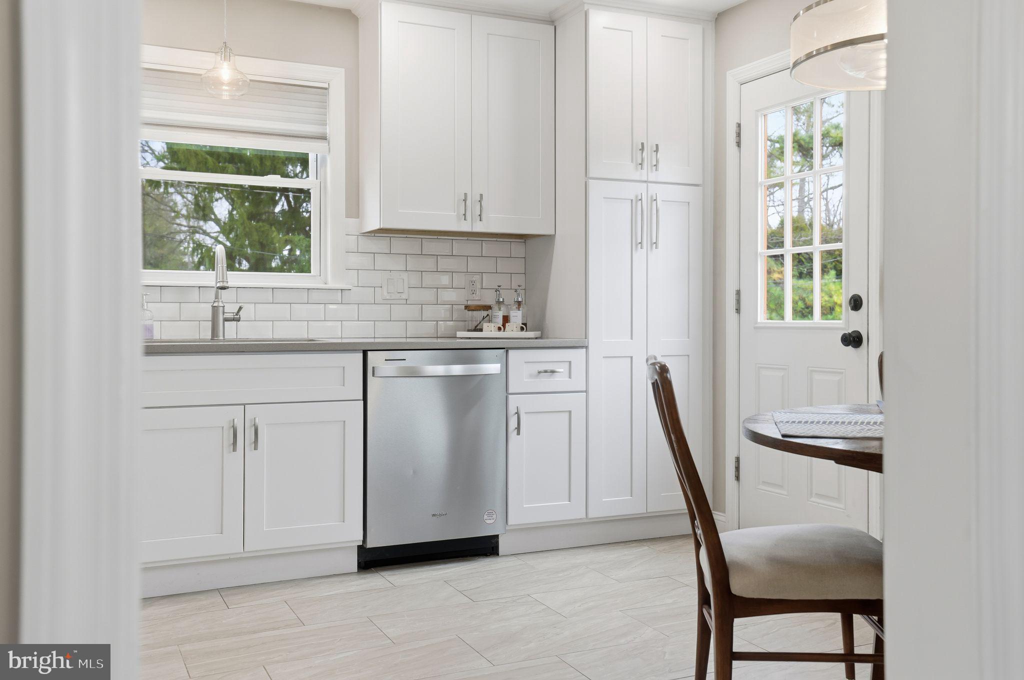 MAPLEWOOD - Residential