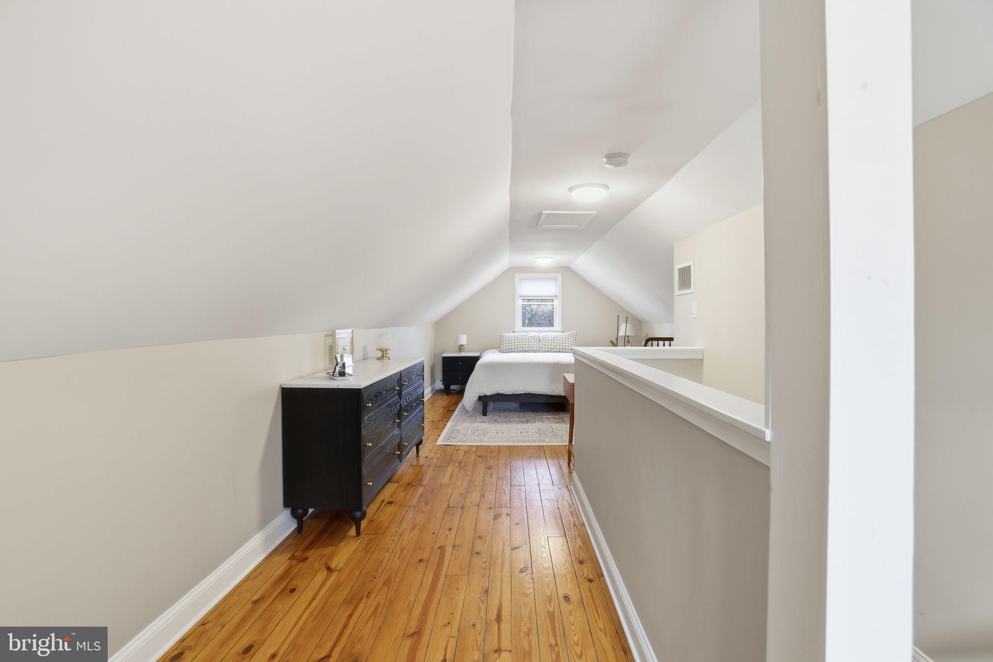 MAPLEWOOD - Residential