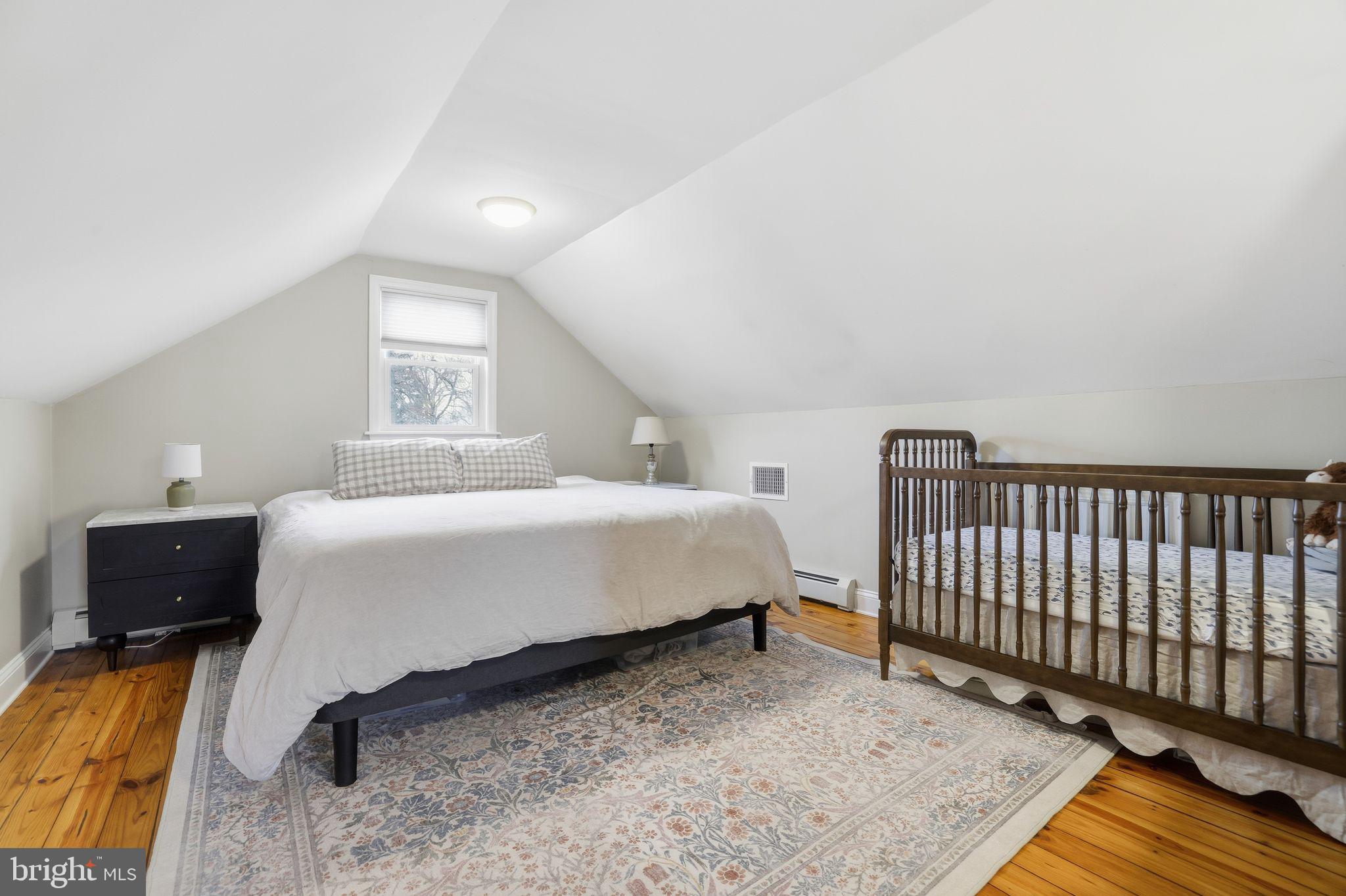 MAPLEWOOD - Residential