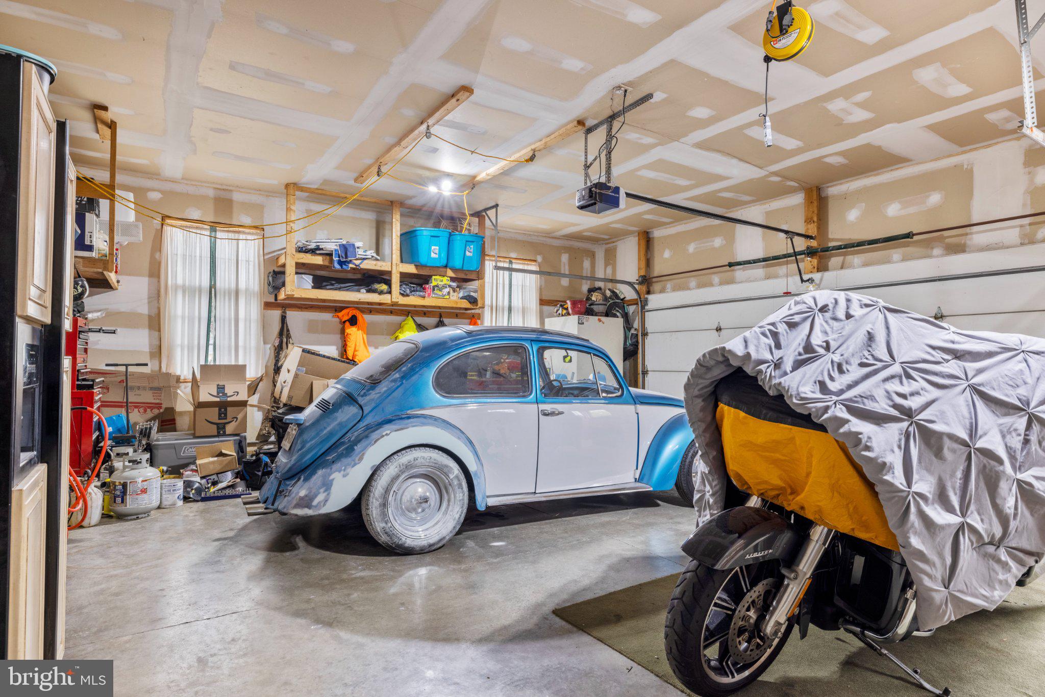 KINGS COURT - Residential