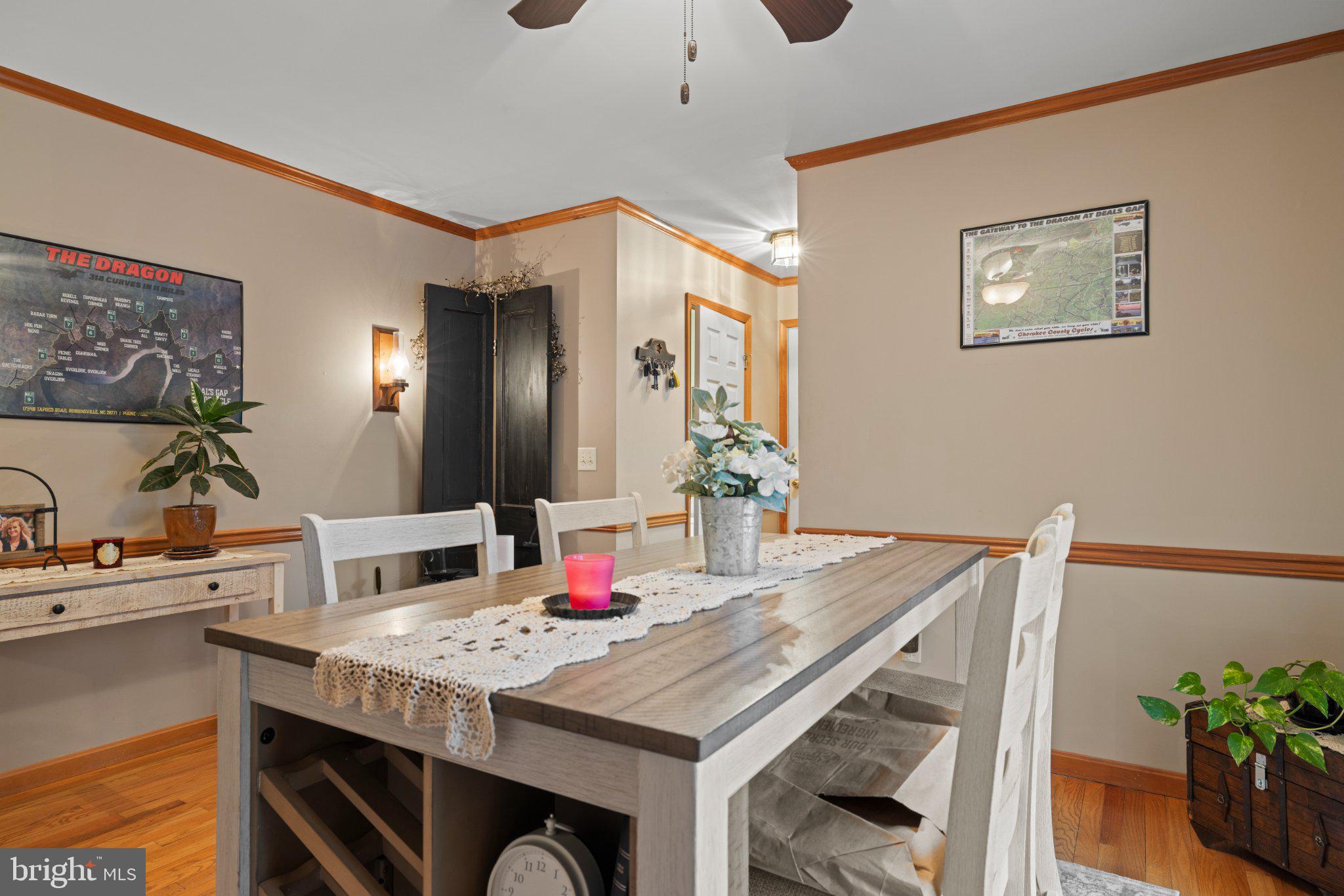 KINGS COURT - Residential