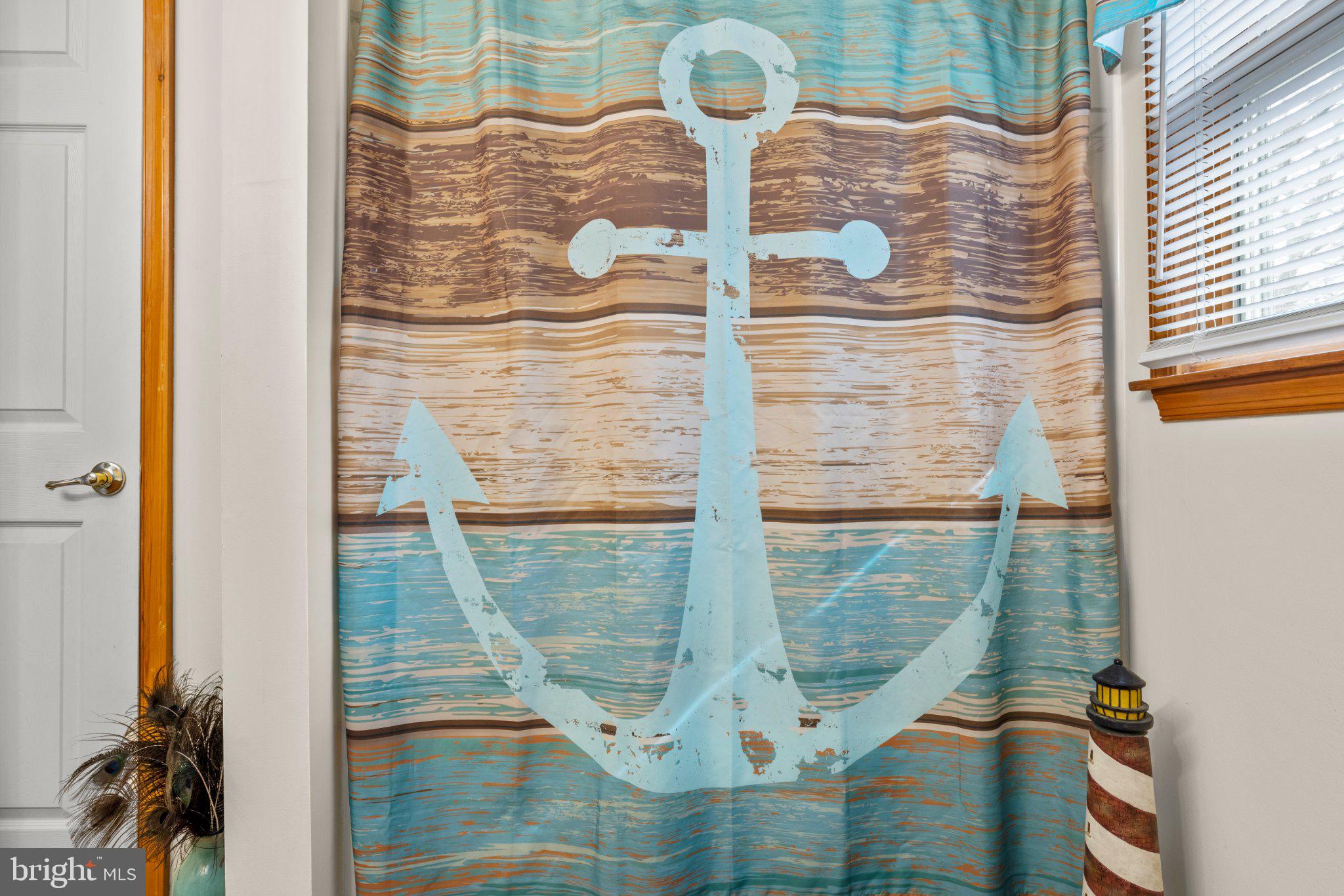 KINGS COURT - Residential