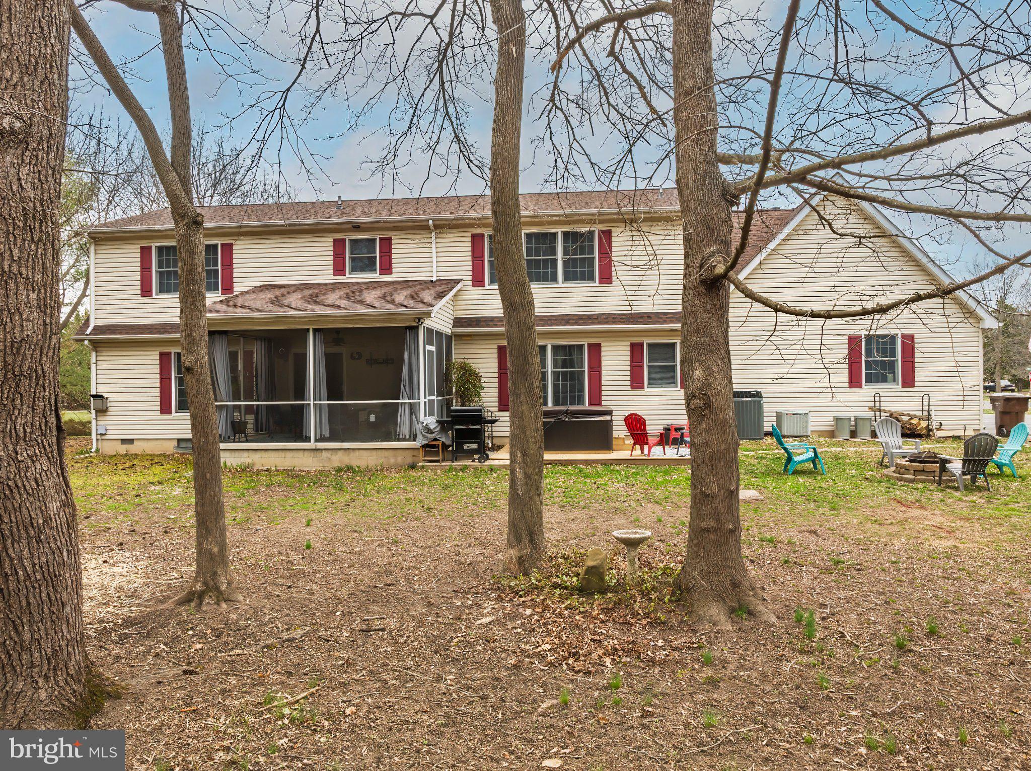 KINGS COURT - Residential