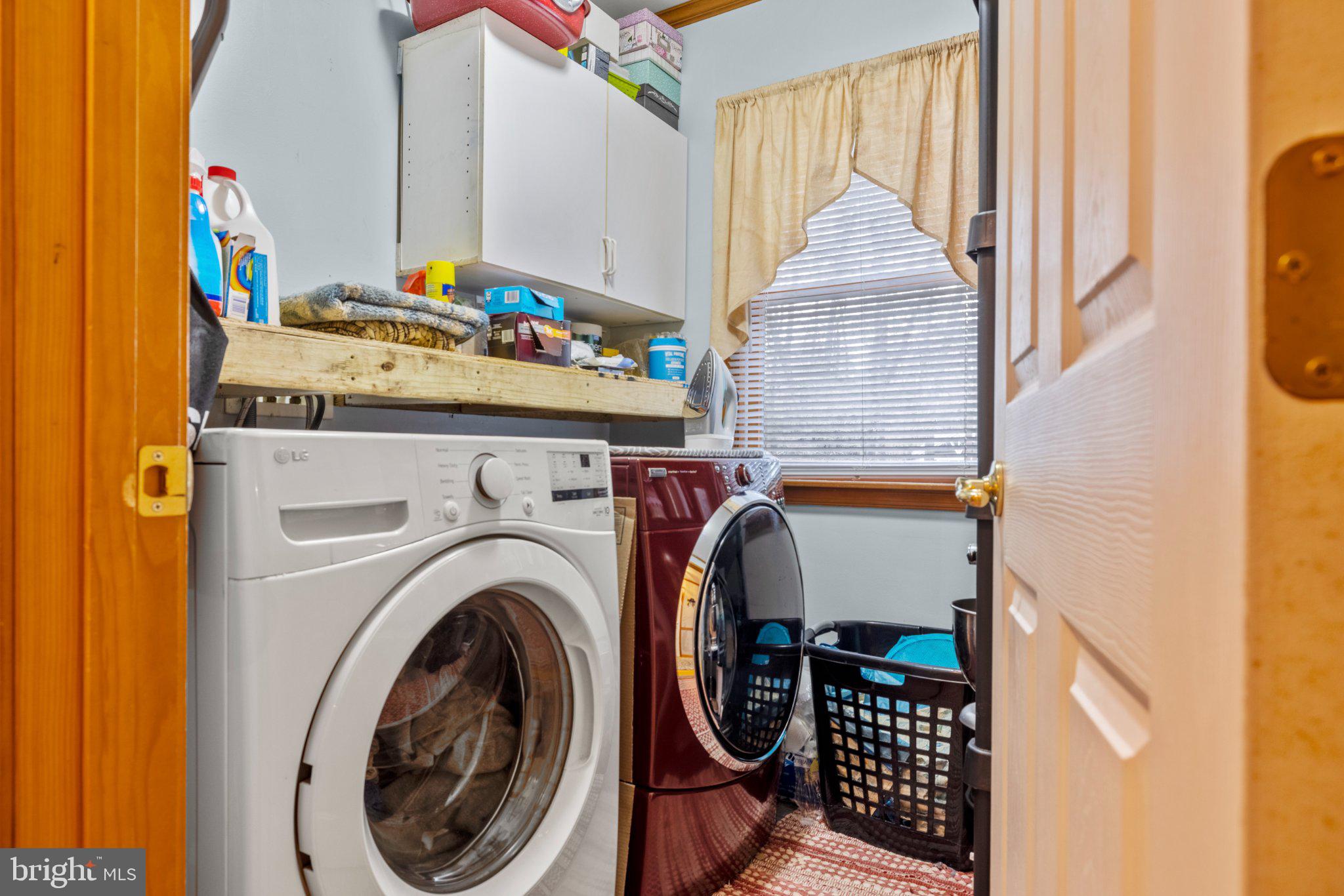 KINGS COURT - Residential