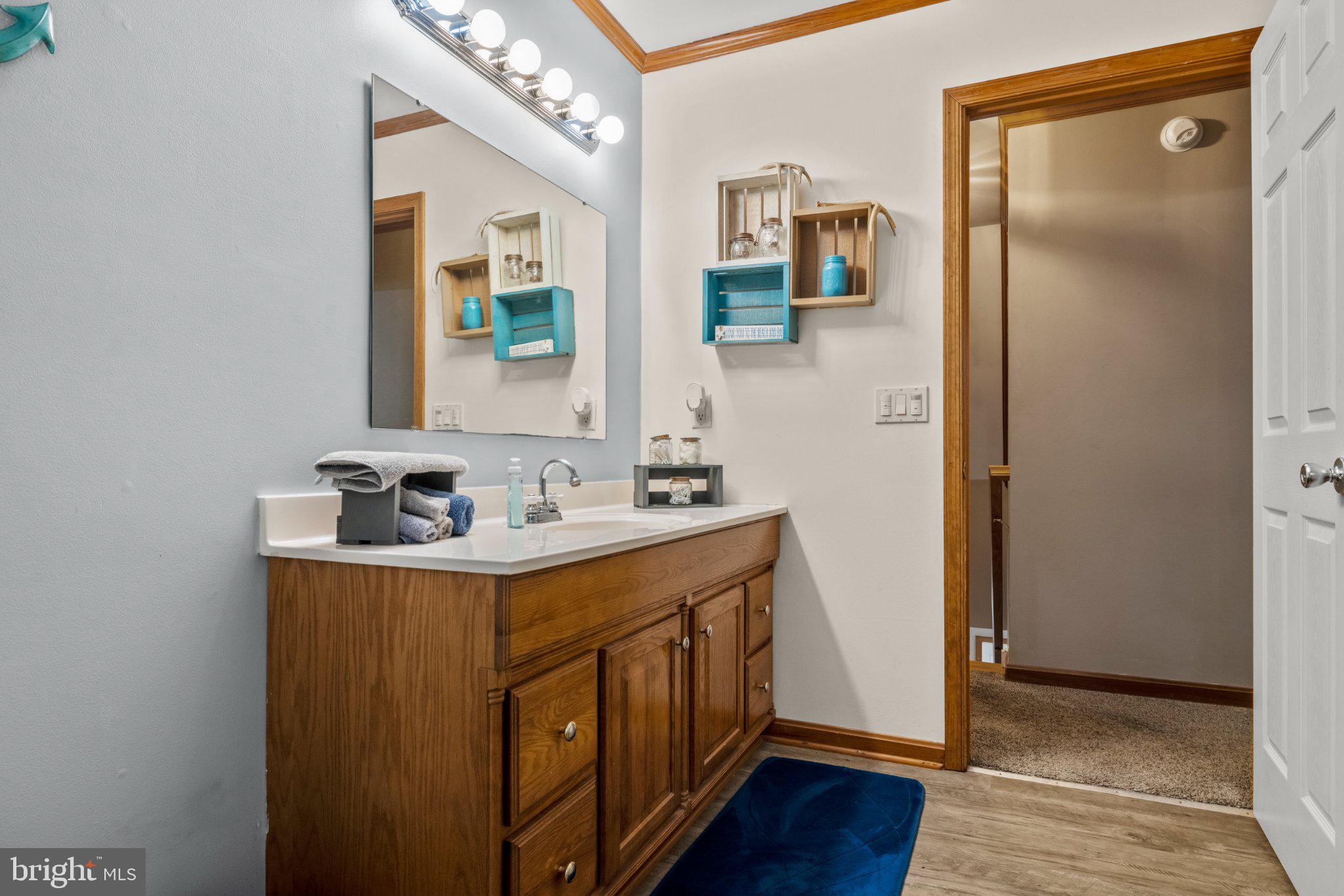 KINGS COURT - Residential