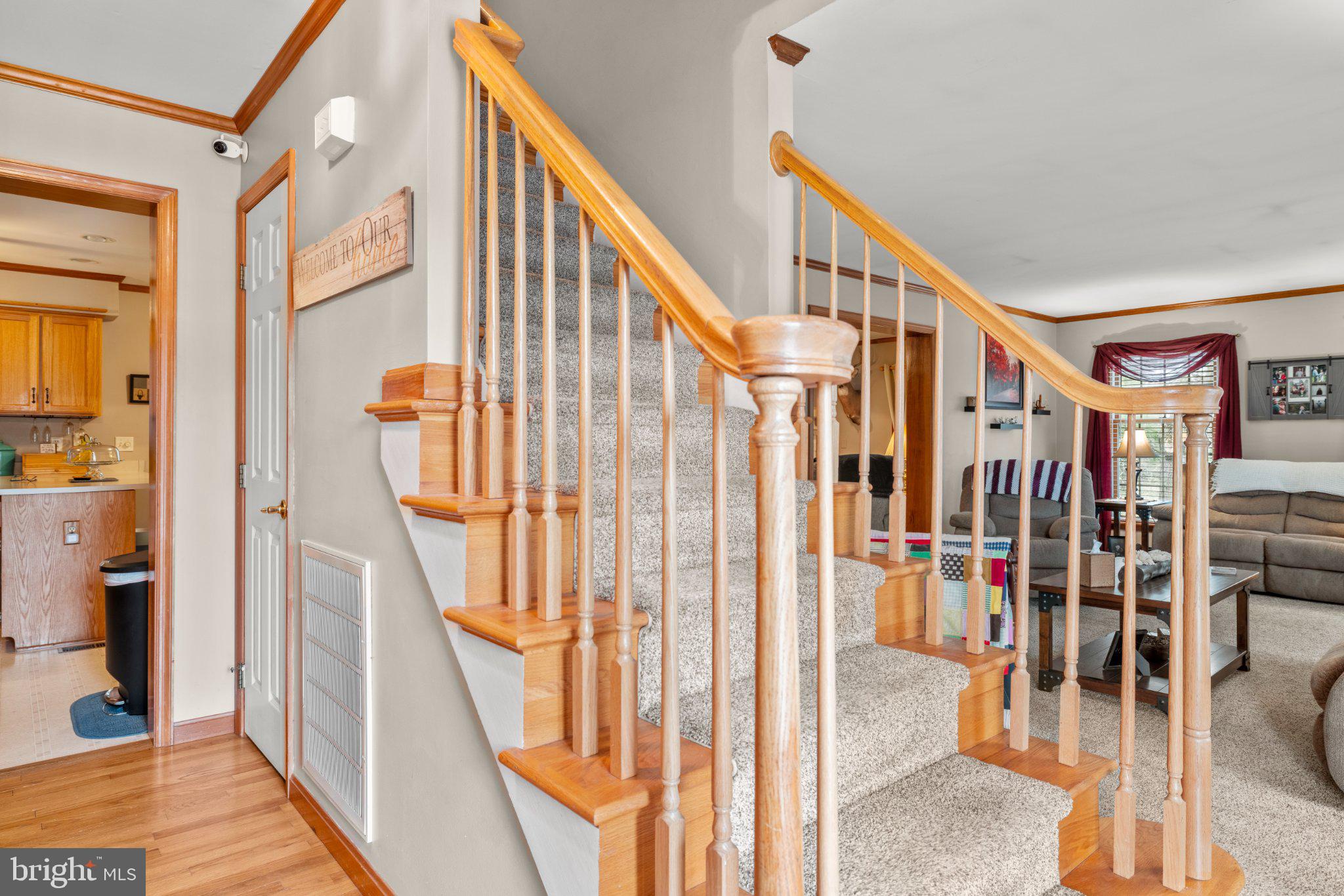 KINGS COURT - Residential