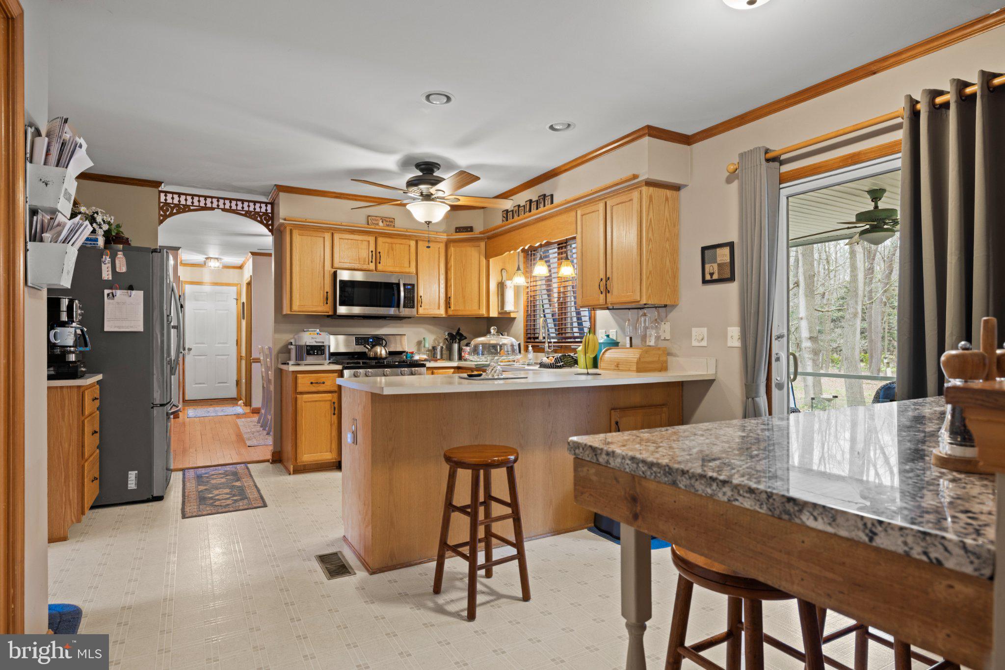 KINGS COURT - Residential