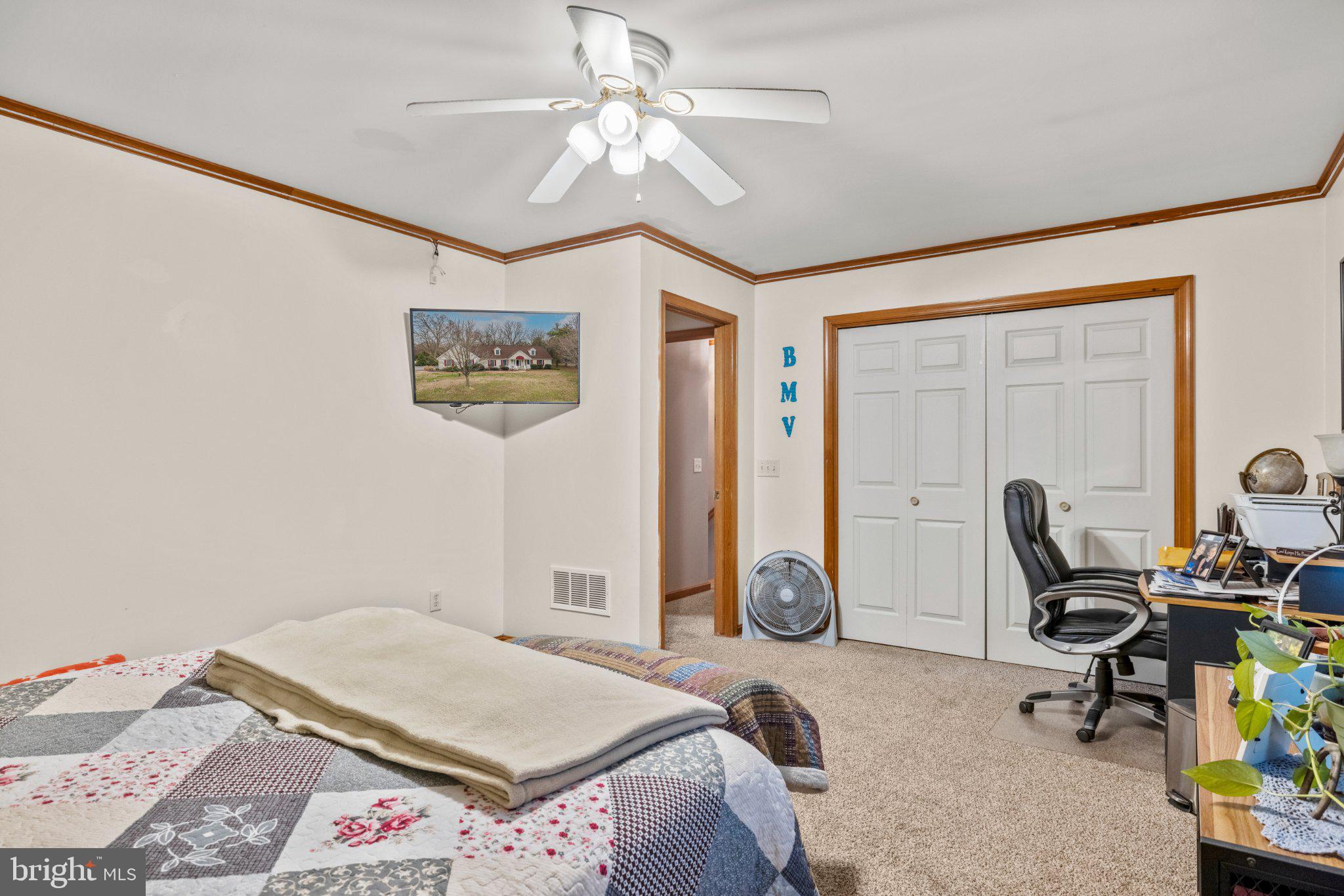 KINGS COURT - Residential